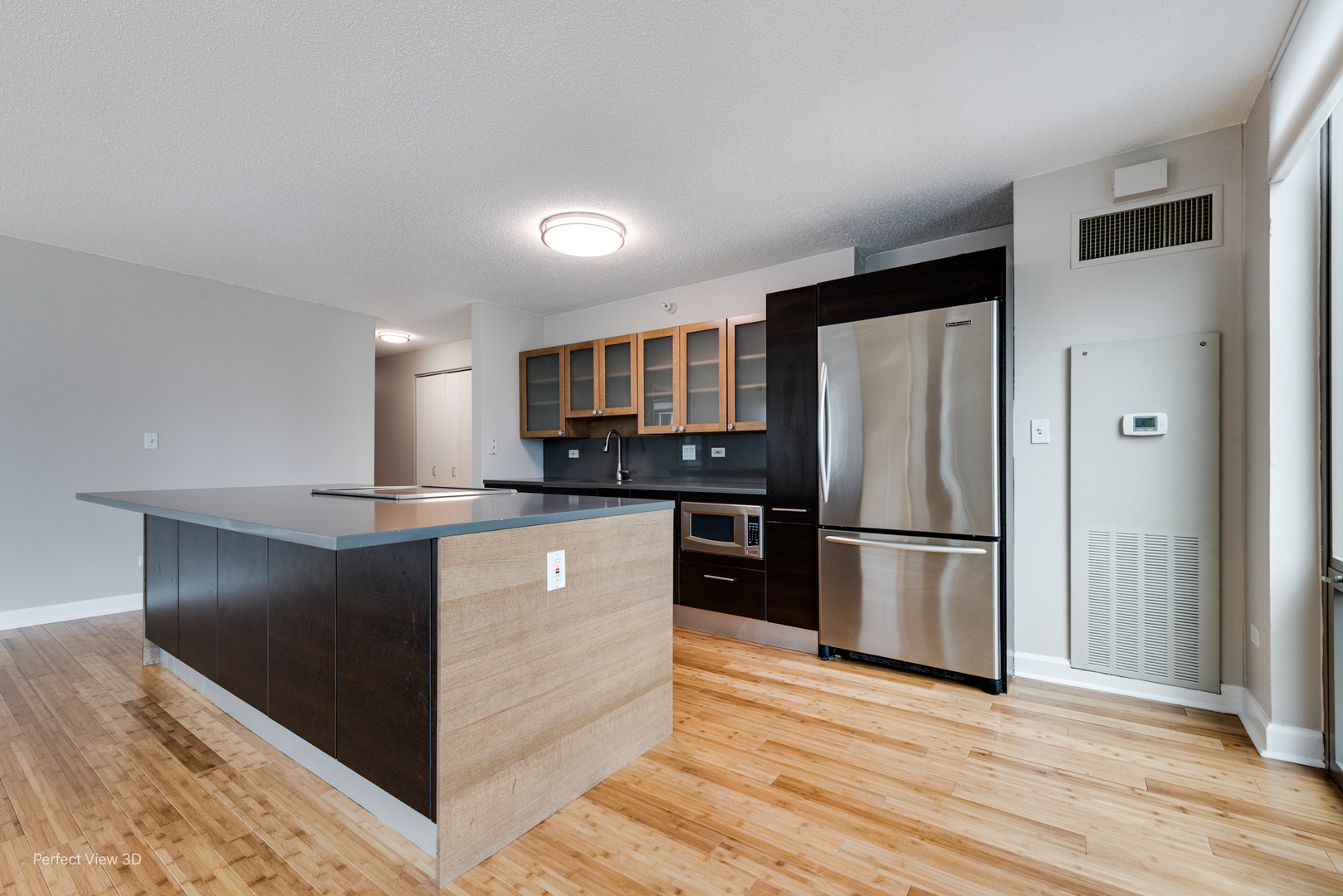 2 E ERIE Street #2102, Chicago, IL 60611