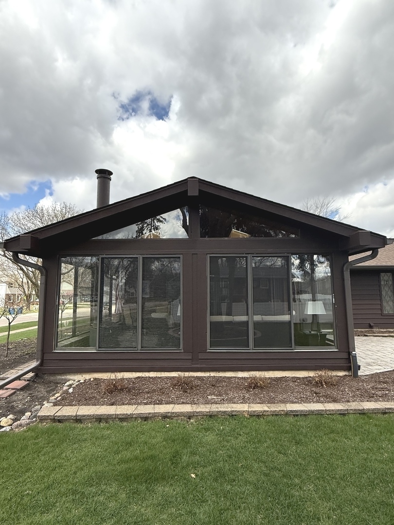 2376 Wyckwood Drive, Aurora, IL 60506