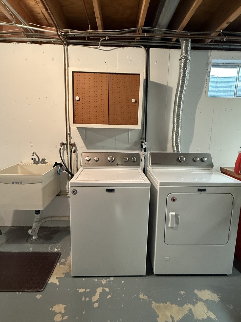 2376 Wyckwood Drive, Aurora, IL 60506