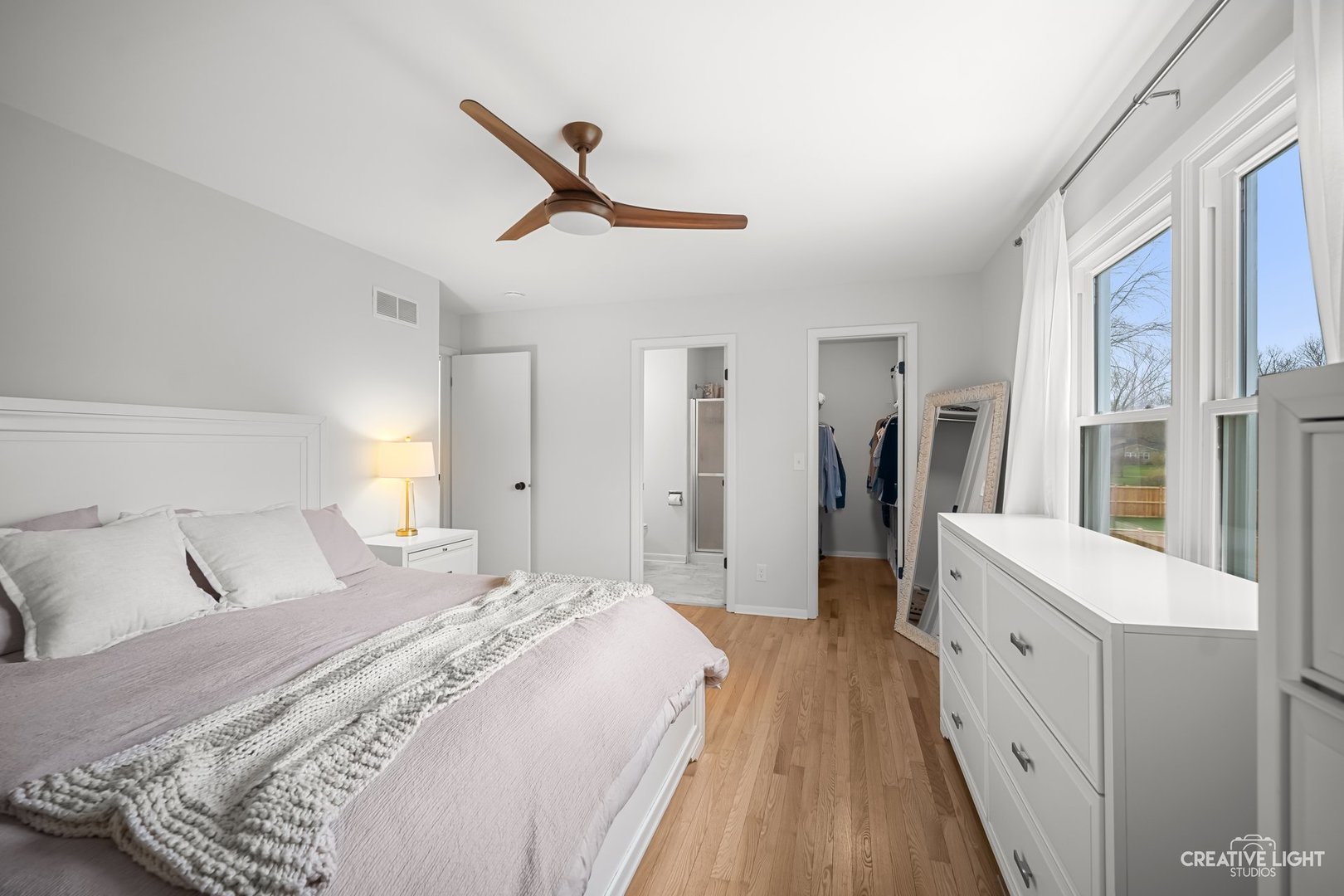 800 Fellows Street, St. Charles, IL 60174