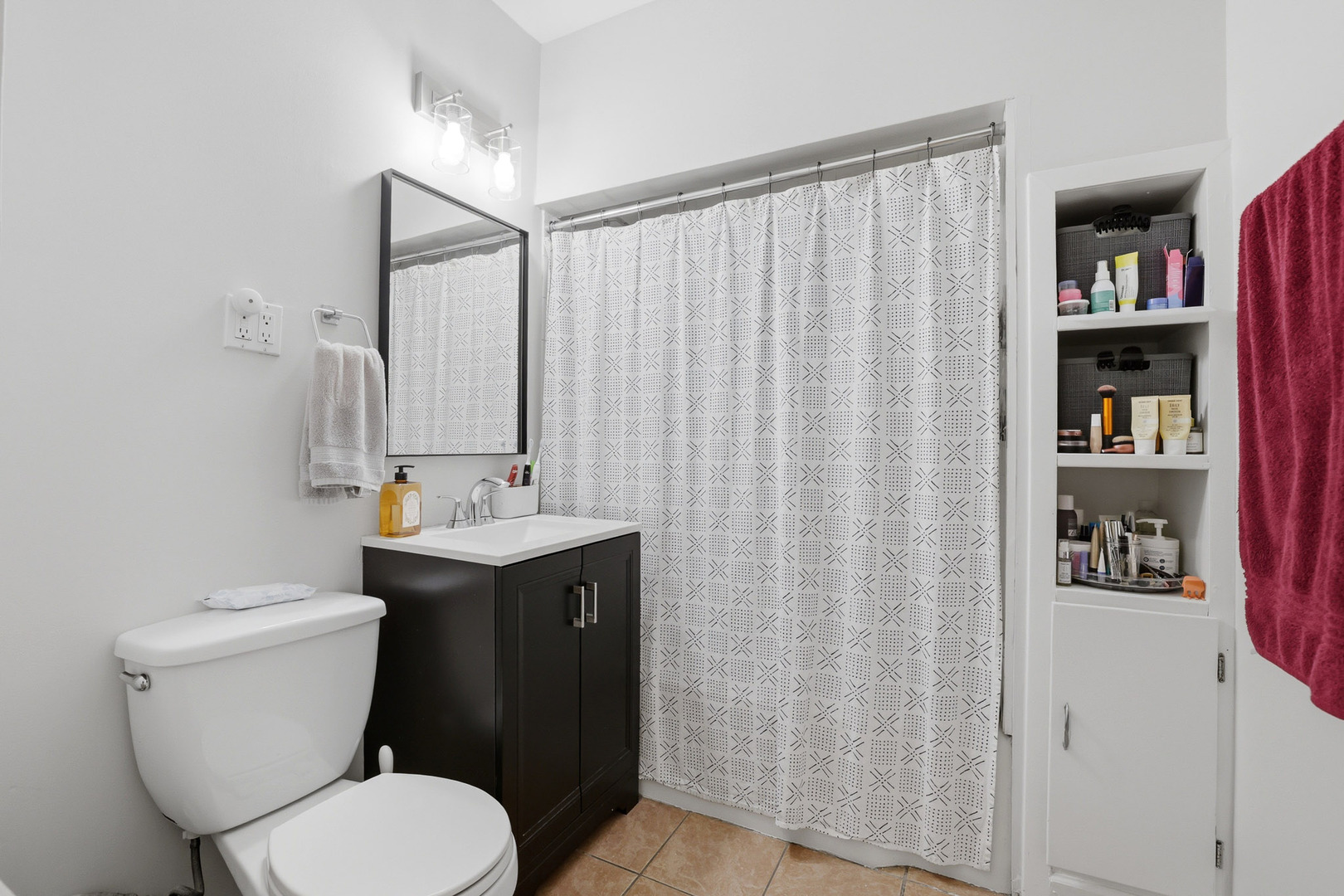 4327 N Avers Avenue, Chicago, IL 60618