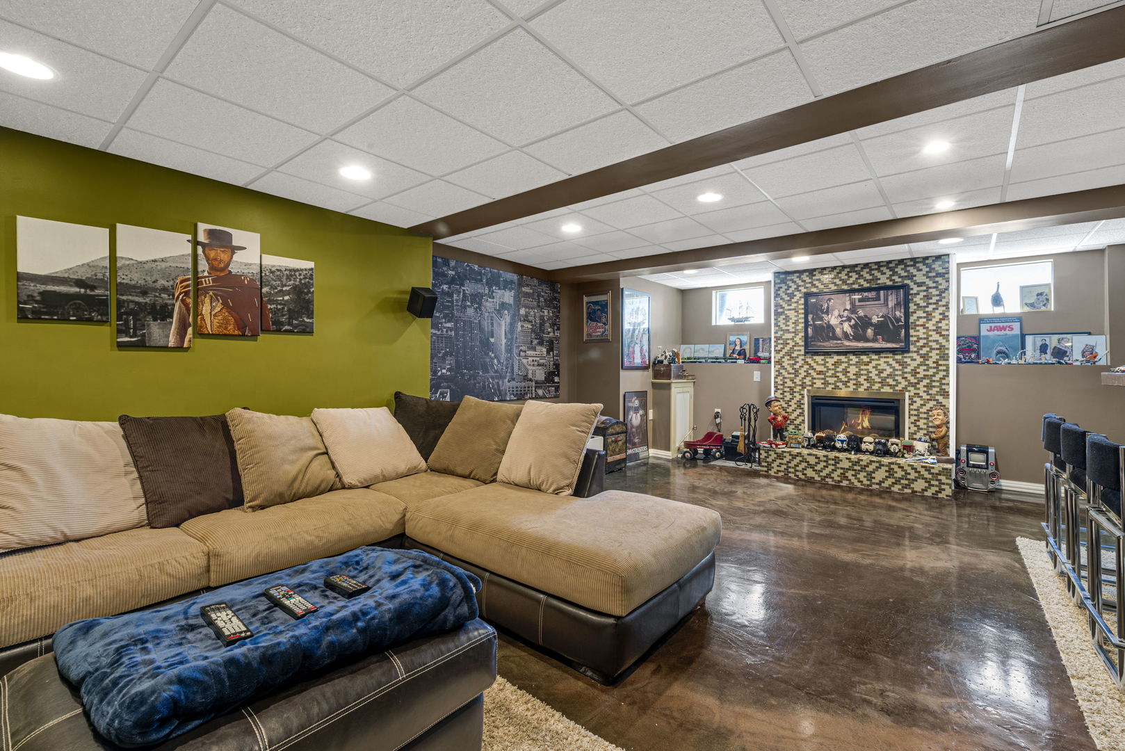 326 BELLEVUE Drive, Round Lake Park, IL 60073