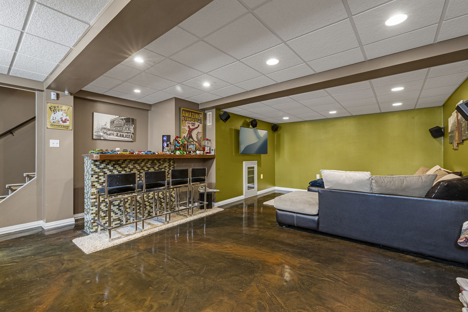 326 BELLEVUE Drive, Round Lake Park, IL 60073