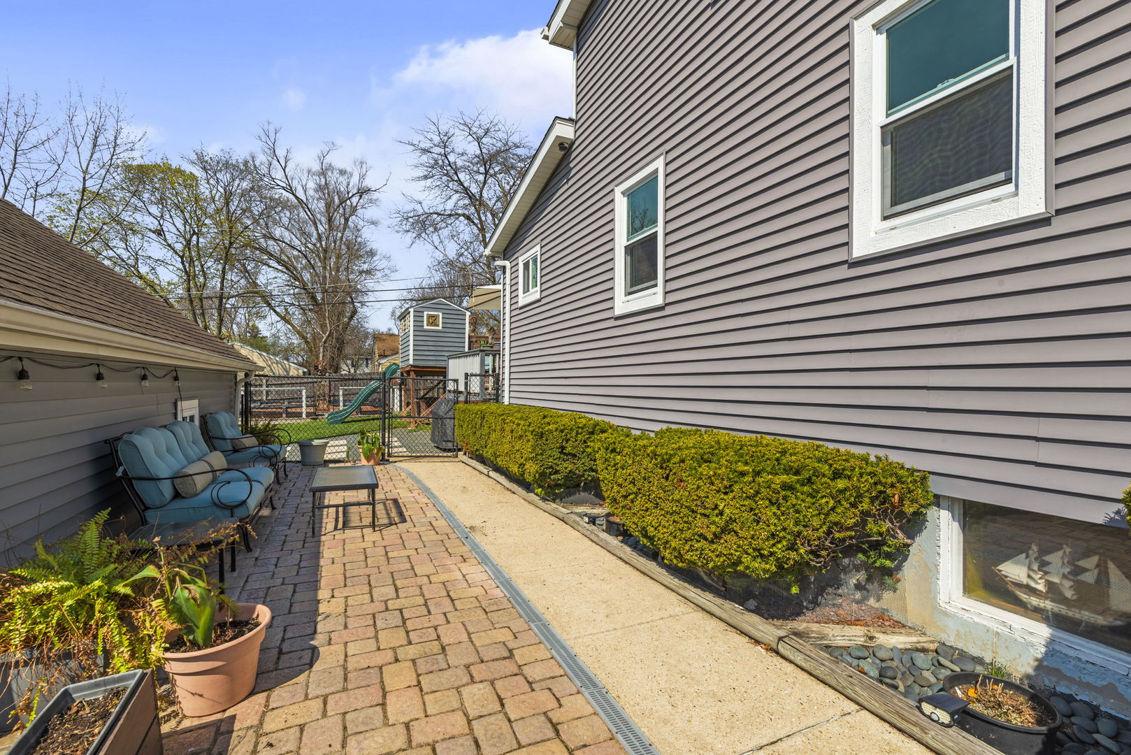 326 BELLEVUE Drive, Round Lake Park, IL 60073