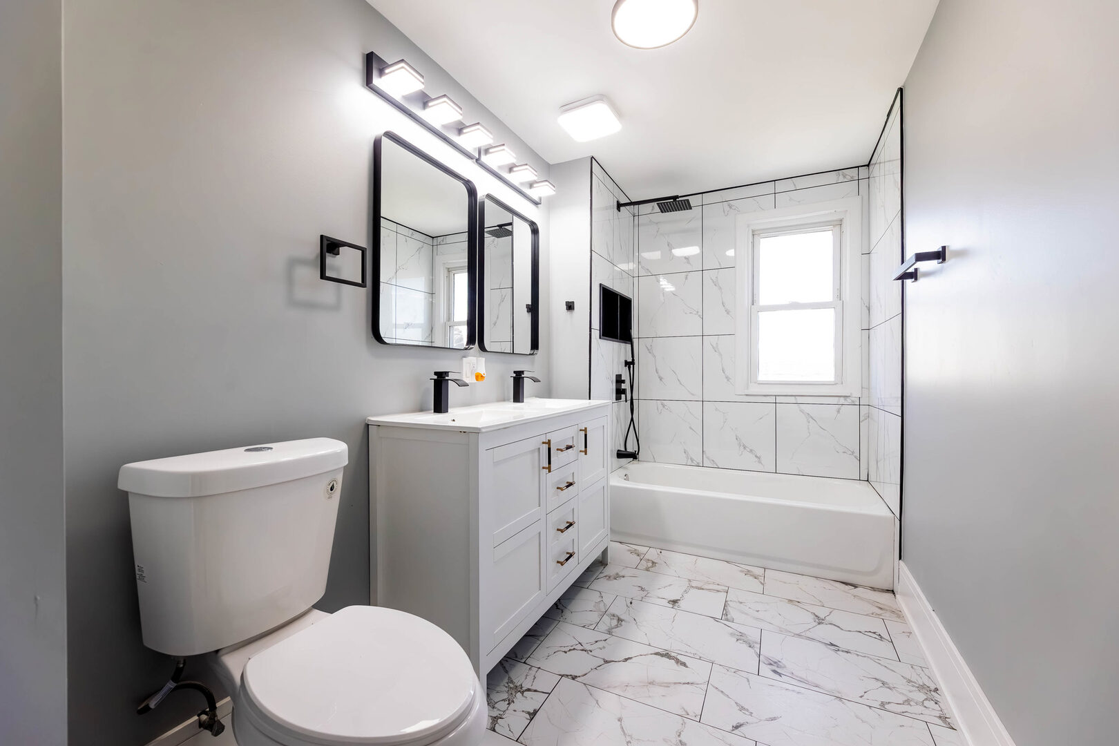 8817 S Morgan Street, Chicago, IL 60620