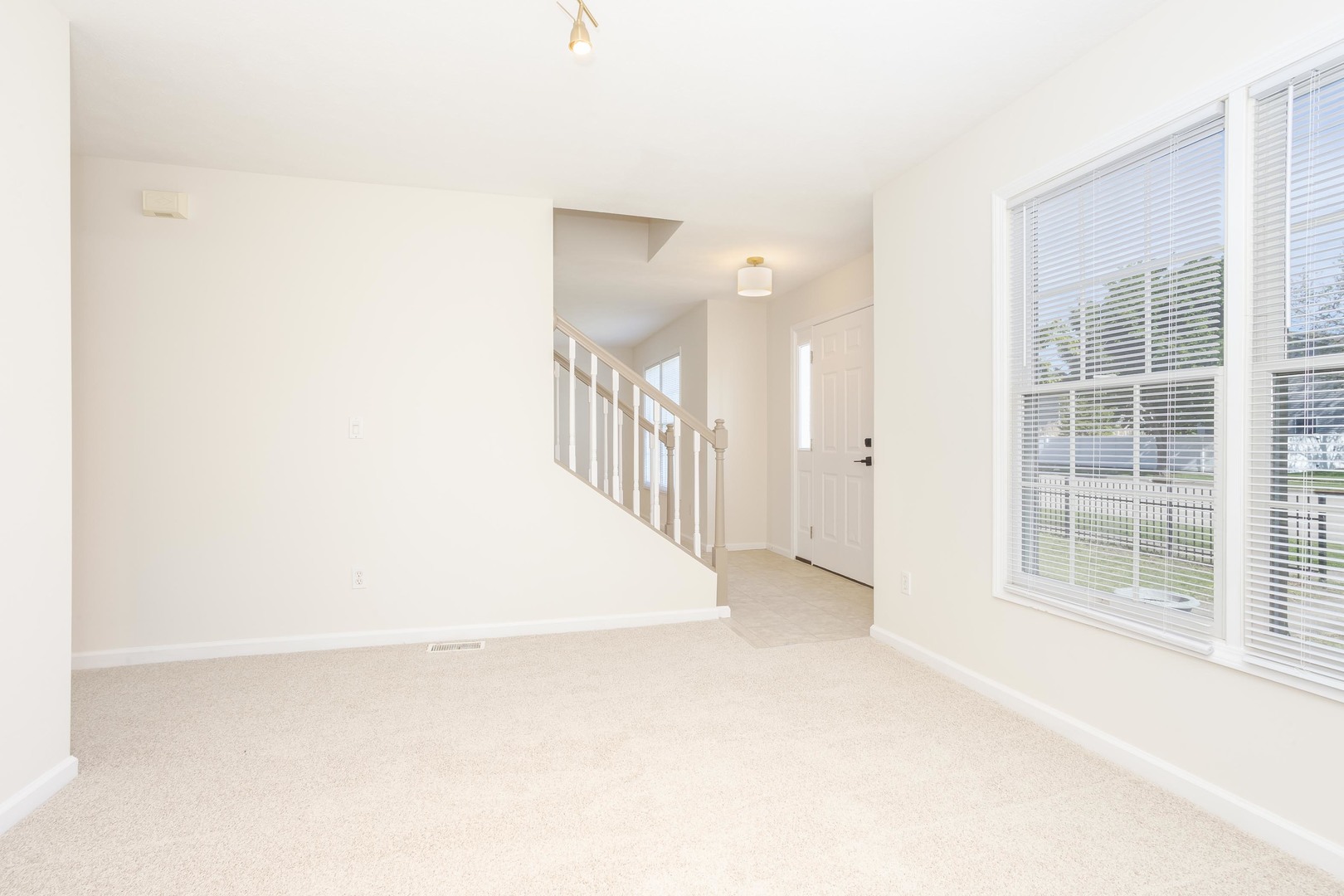 923 E Shelbourne Drive #923, Normal, IL 61761
