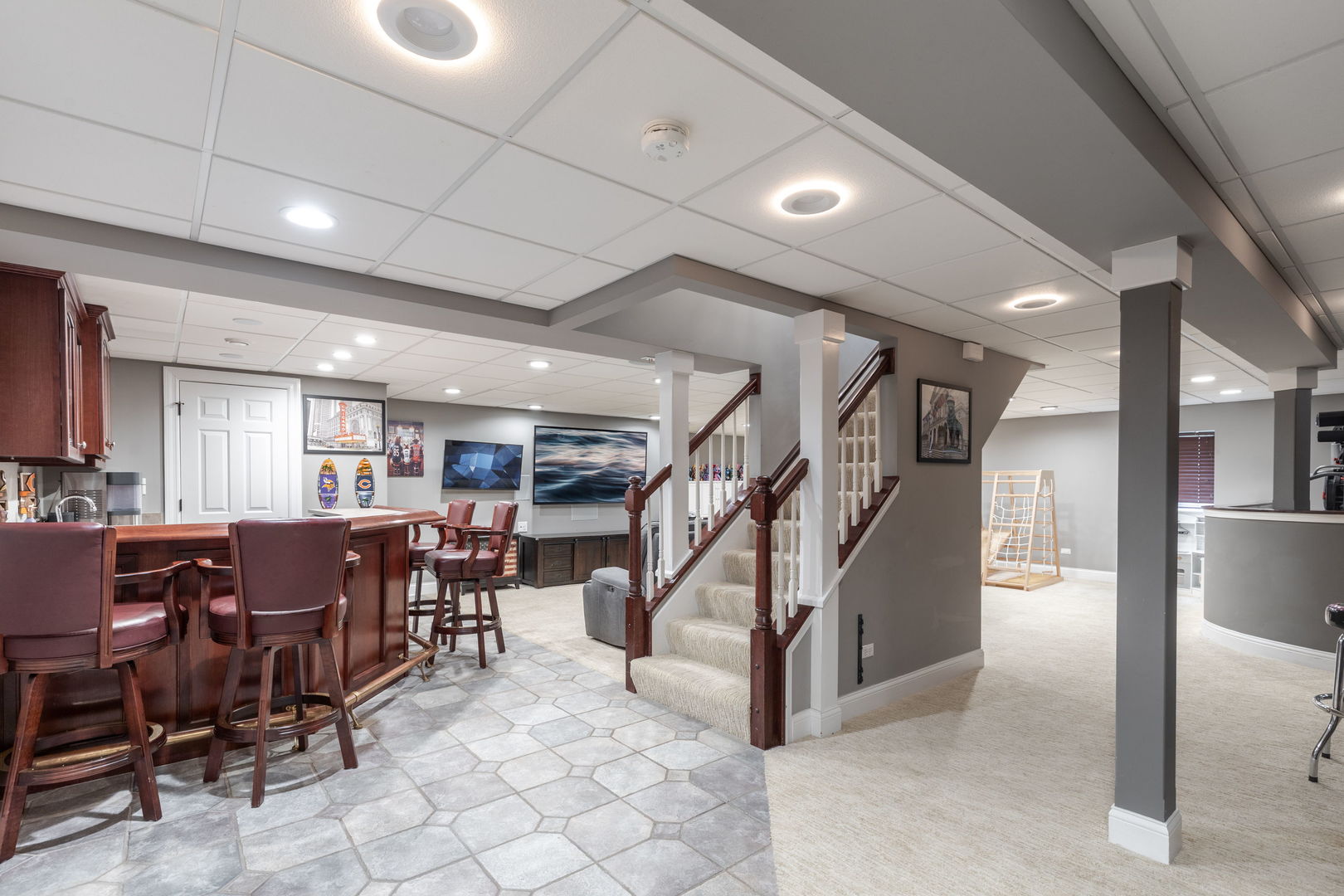 1720 Baybrook Lane, Naperville, IL 60564