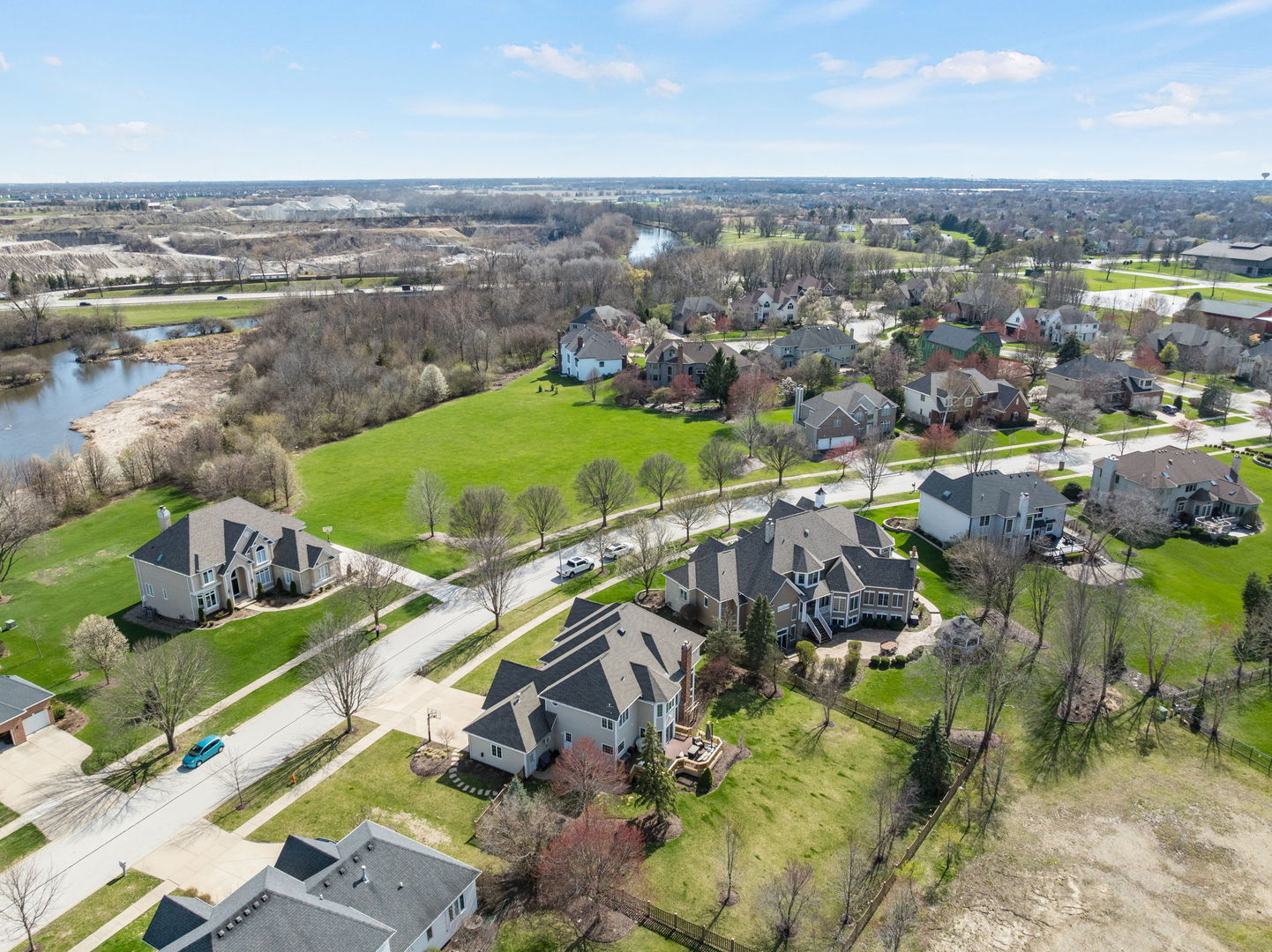 1720 Baybrook Lane, Naperville, IL 60564