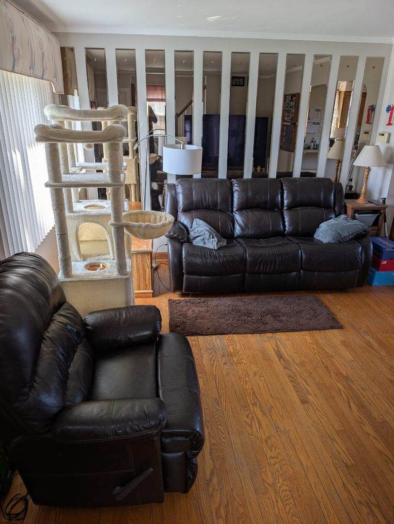 1673 Linden Street, Des Plaines, IL 60018