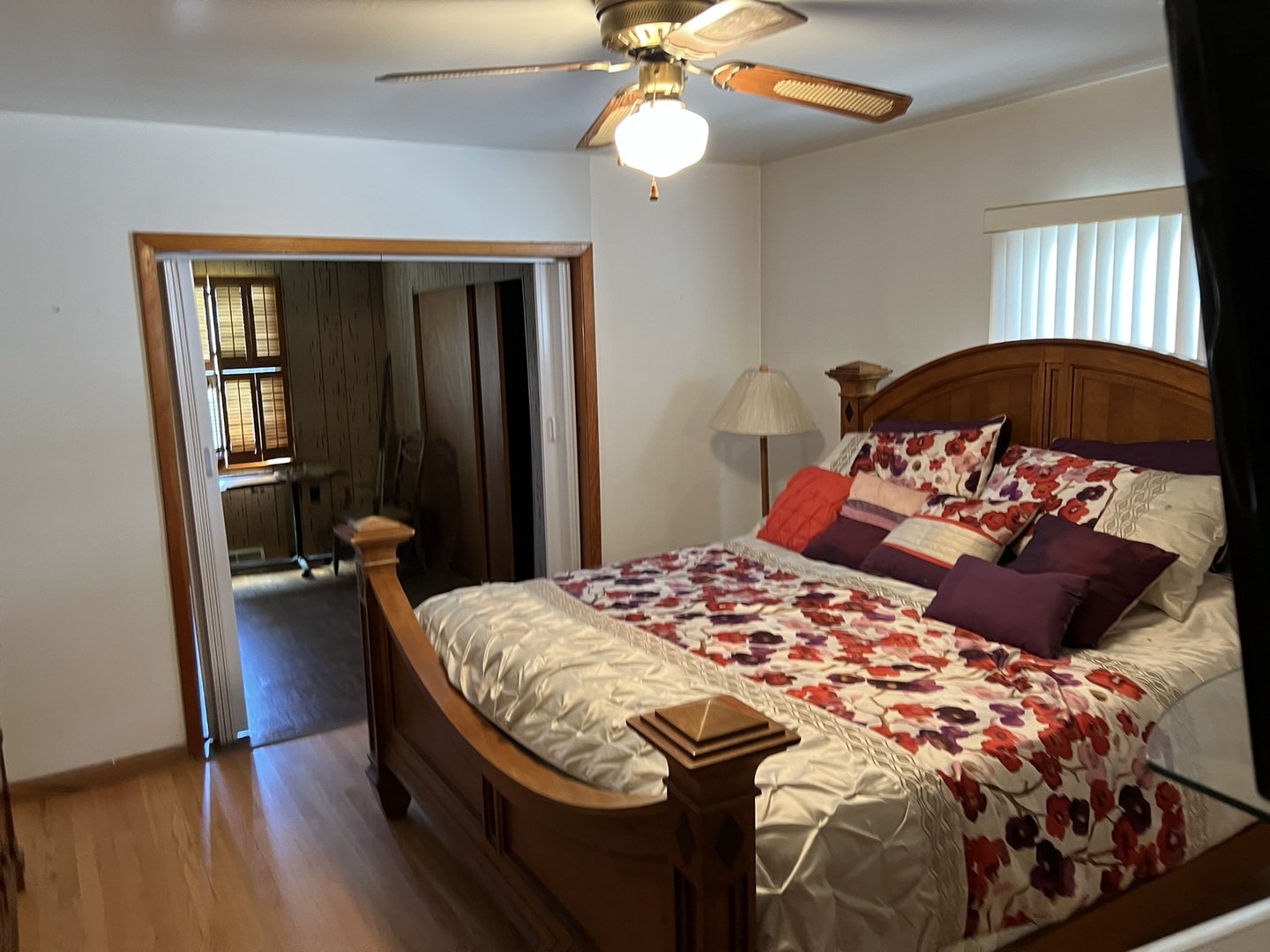 9238 S Constance Avenue, Chicago, IL 60617