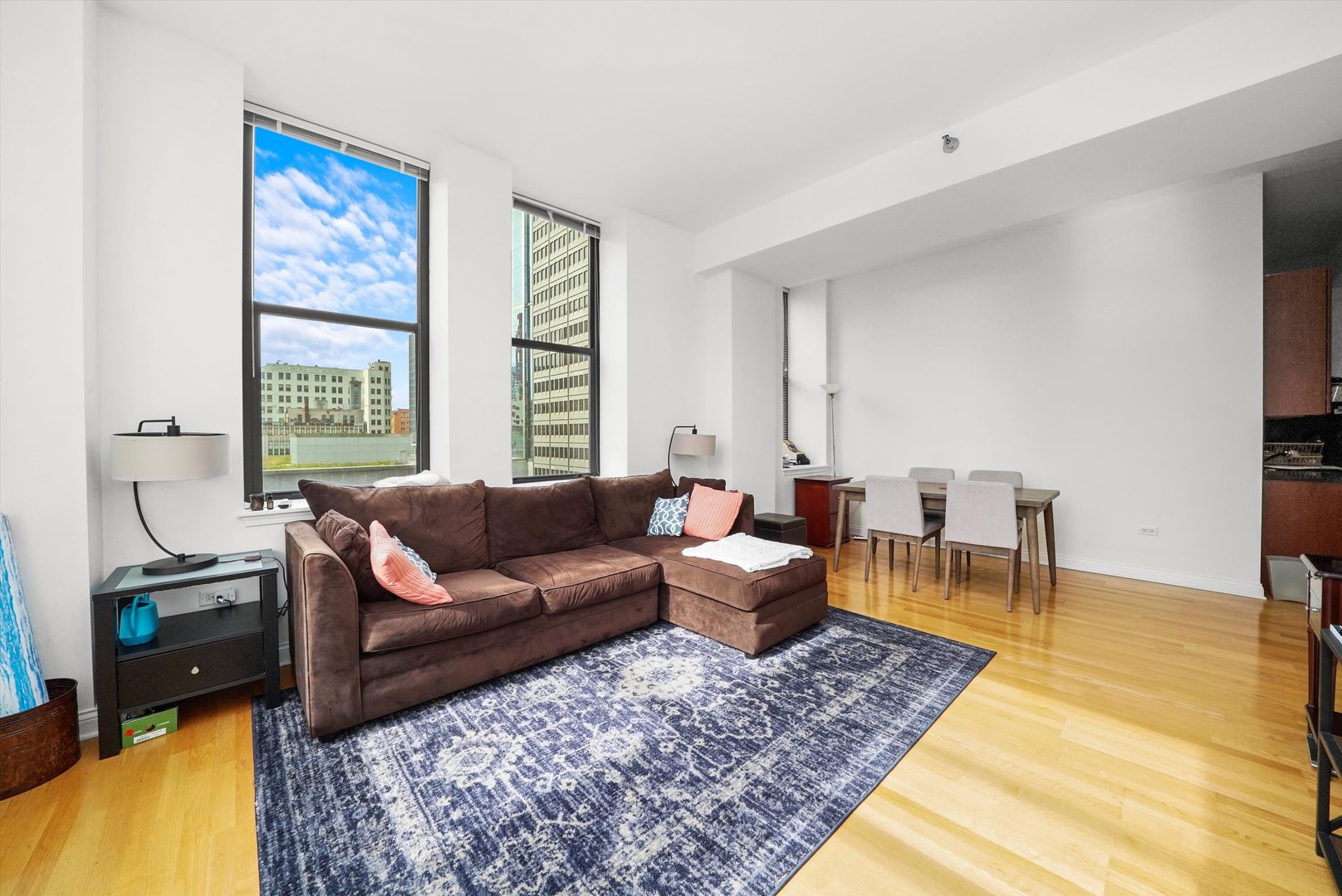 8 W MONROE Street #1604, Chicago, IL 60603