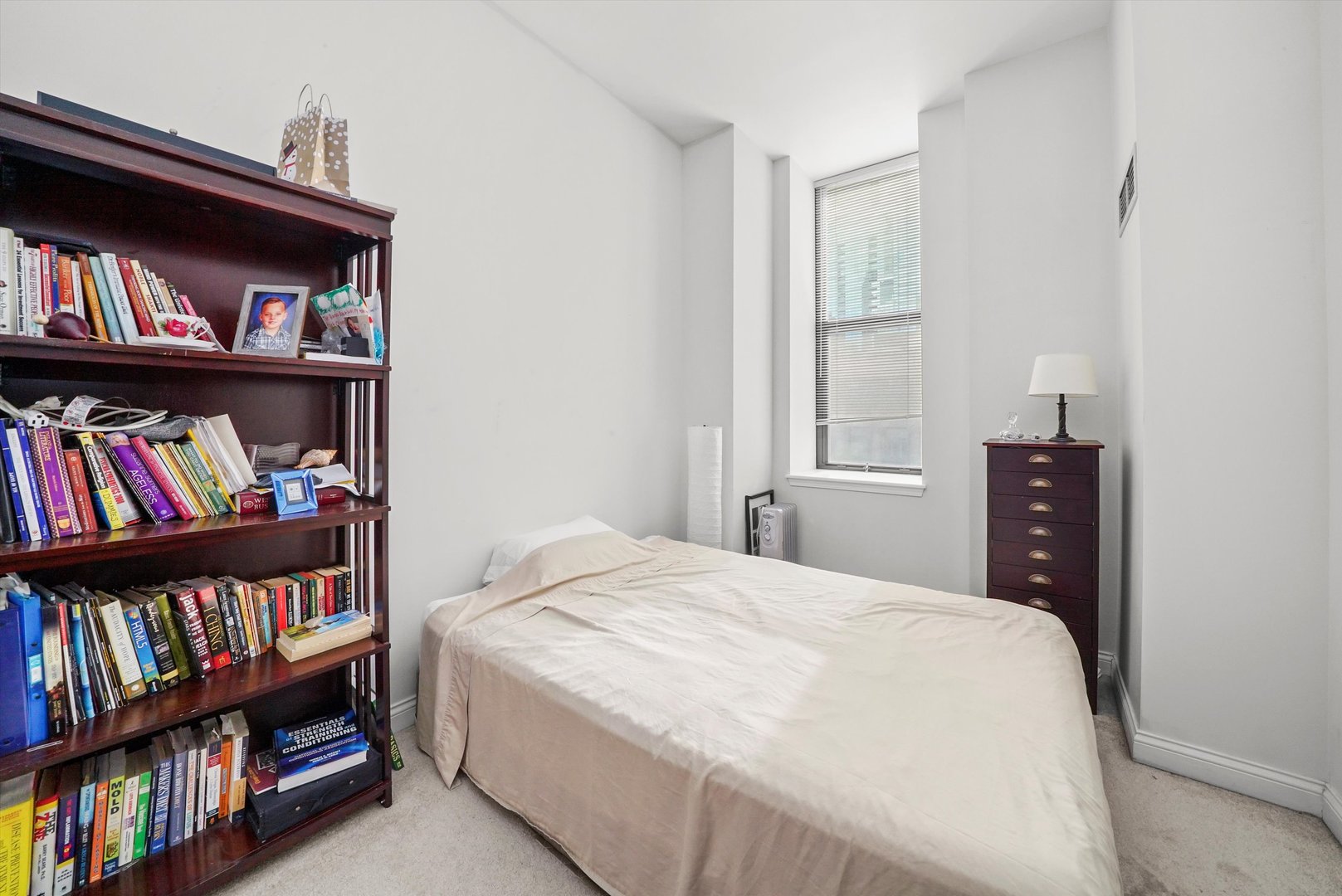8 W MONROE Street #1604, Chicago, IL 60603