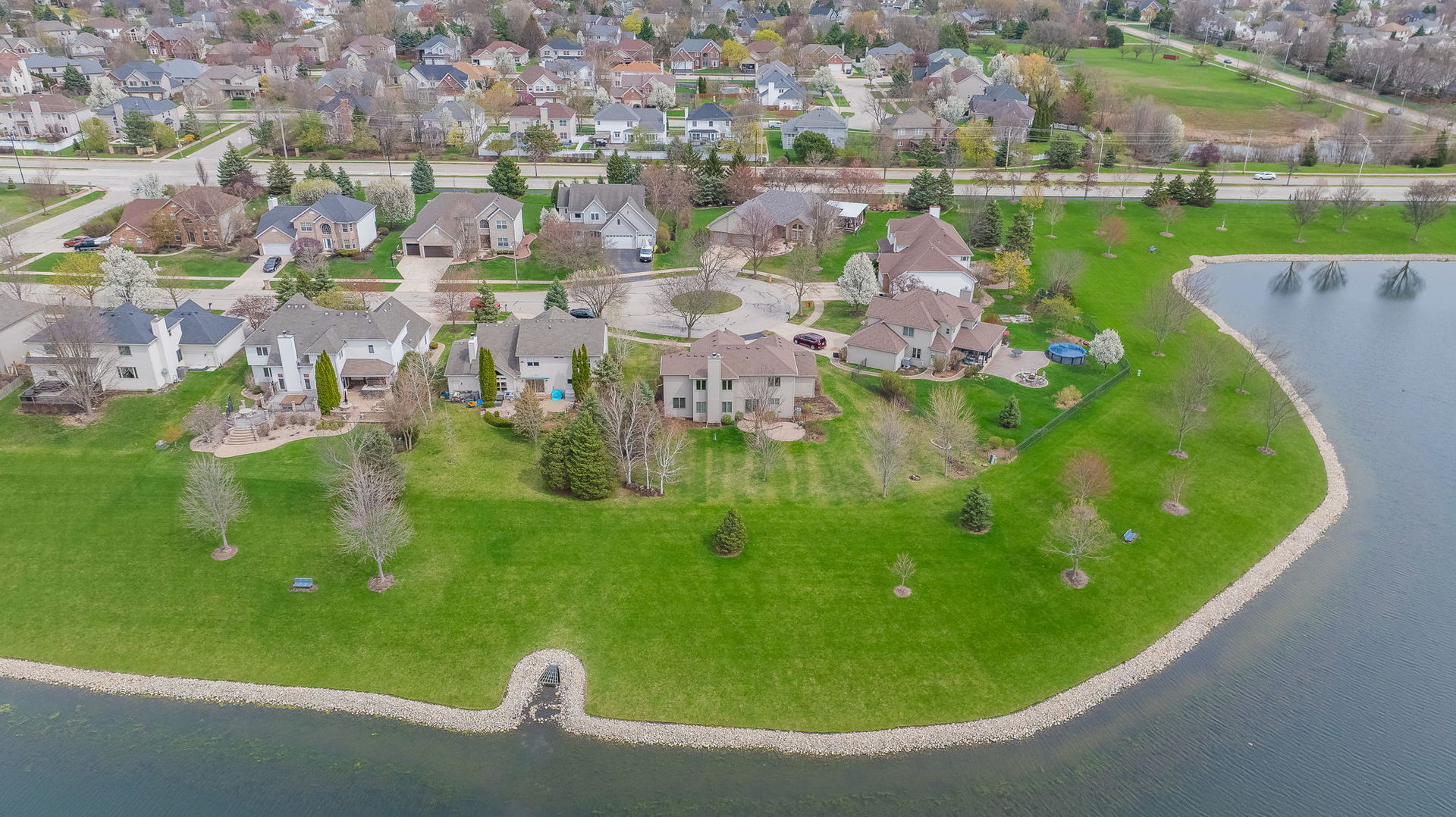 13364 Wellesley Court, Plainfield, IL 60585