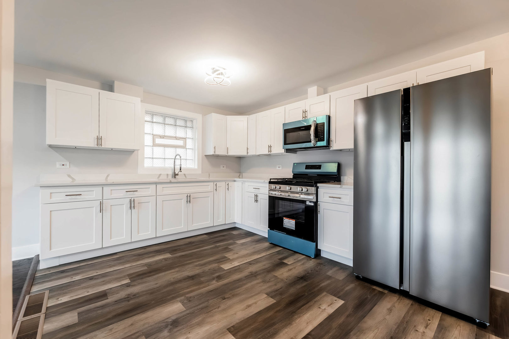 11619 S Aberdeen Street, Chicago, IL 60643