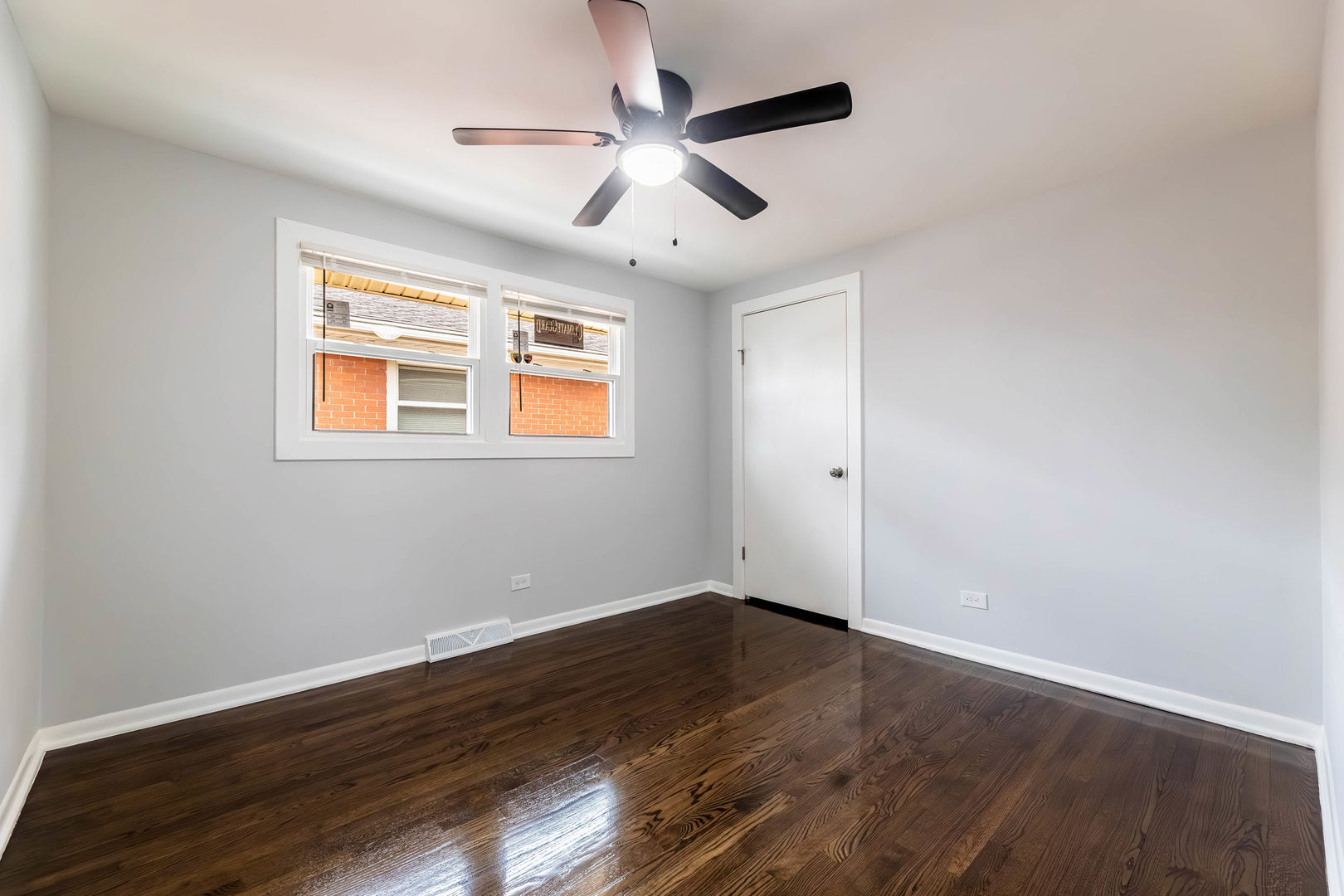 11619 S Aberdeen Street, Chicago, IL 60643