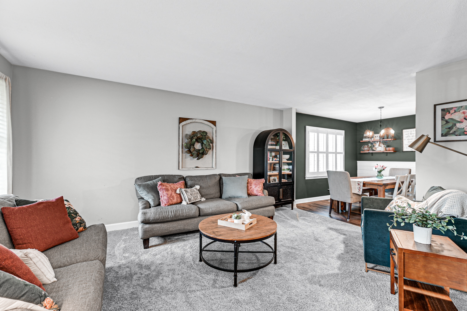 20607 S Acorn Ridge Drive, Frankfort, IL 60423