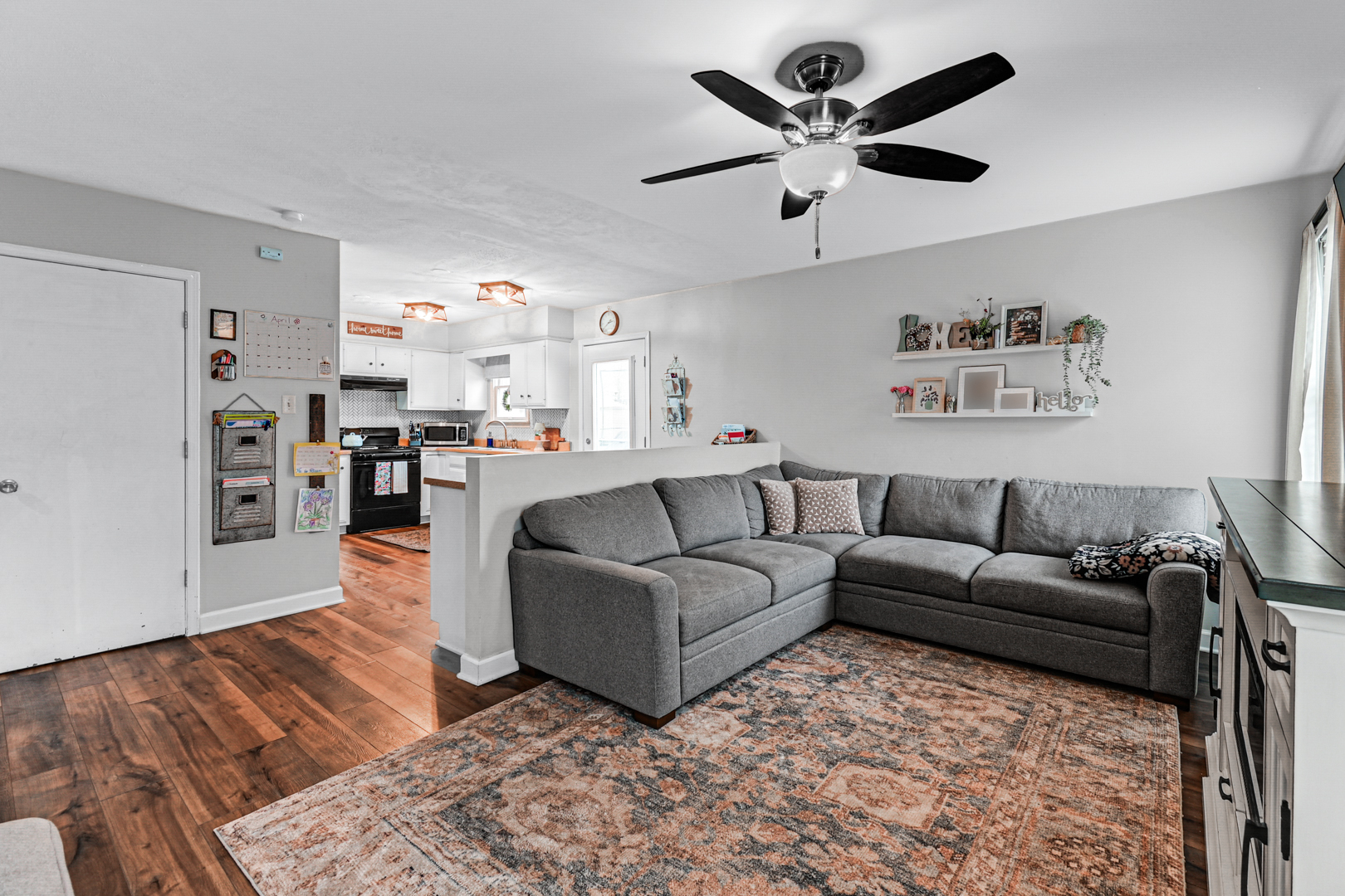 20607 S Acorn Ridge Drive, Frankfort, IL 60423