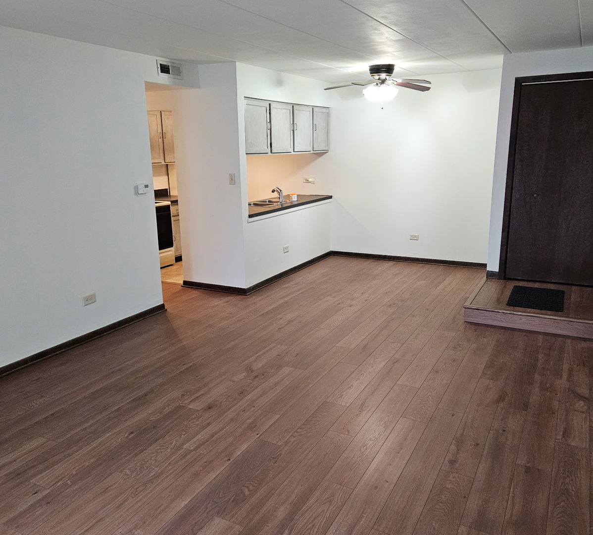 13520 Lawler Avenue #39, Crestwood, IL 60418