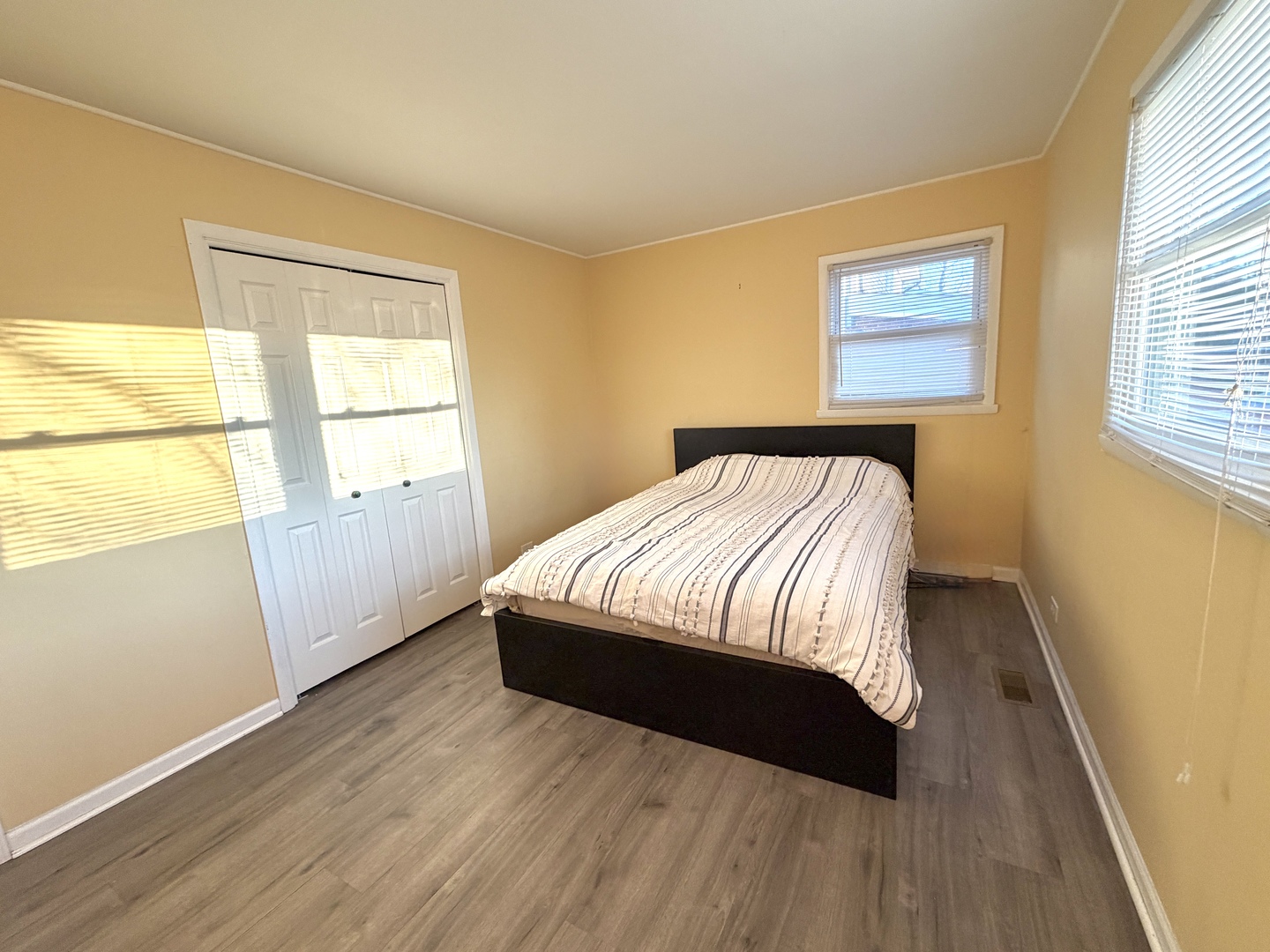 839 Dundee Avenue, Barrington, IL 60010