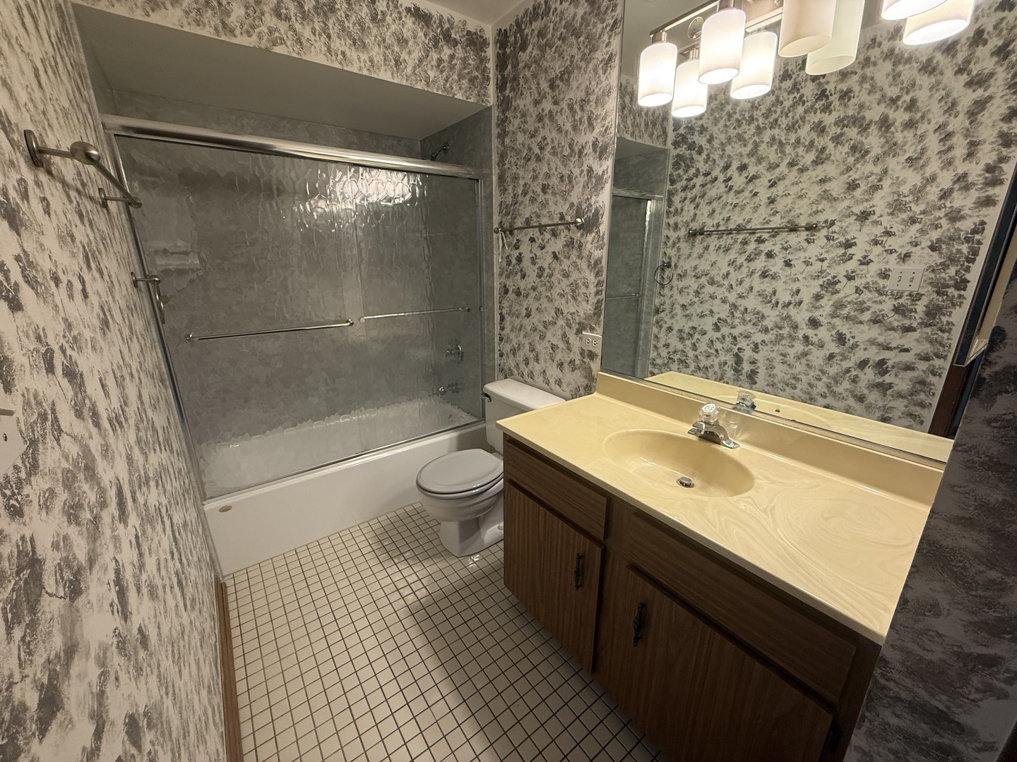 15723 Peggy Lane #11, Oak Forest, IL 60452