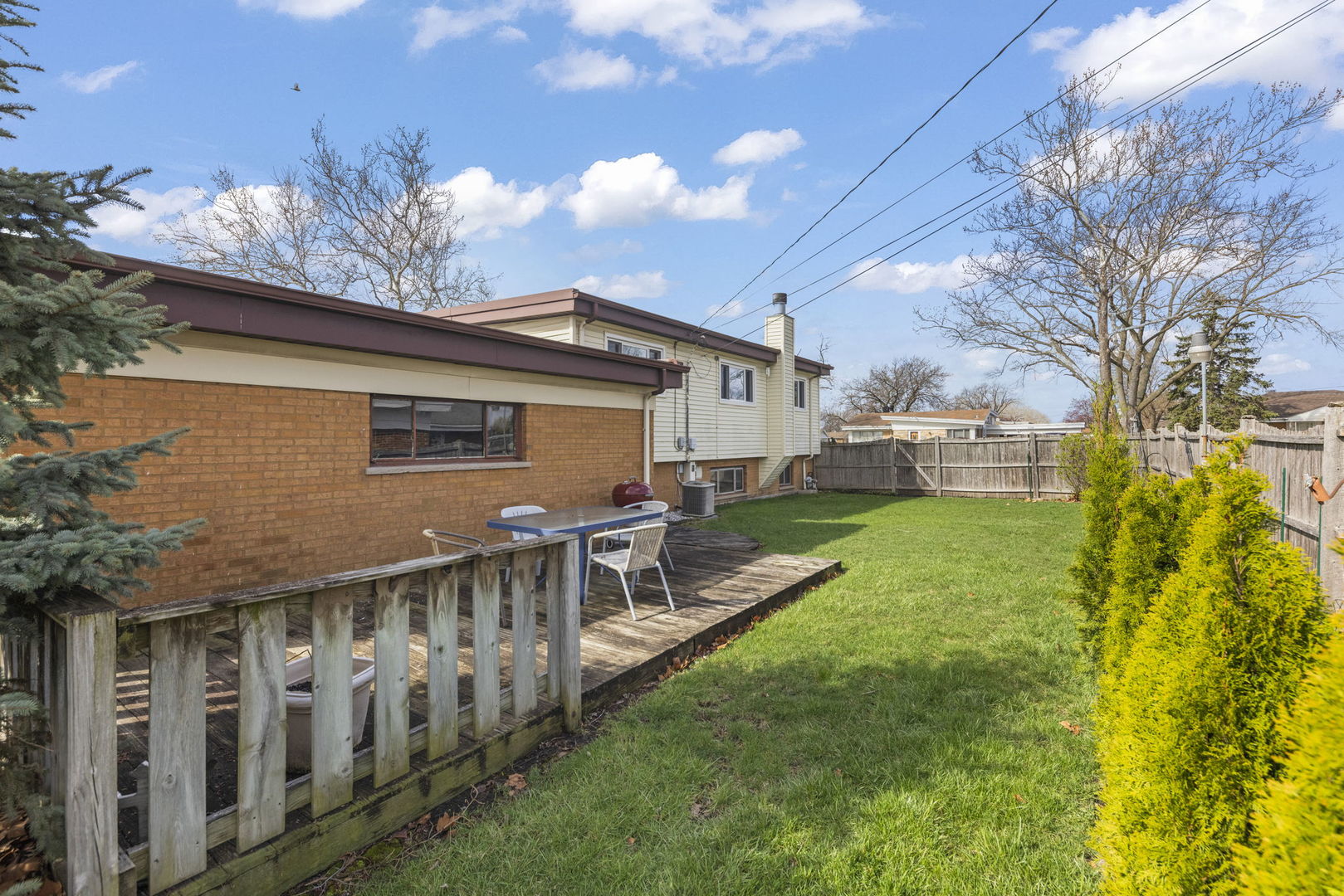 2345 Boeger Avenue, Westchester, IL 60154