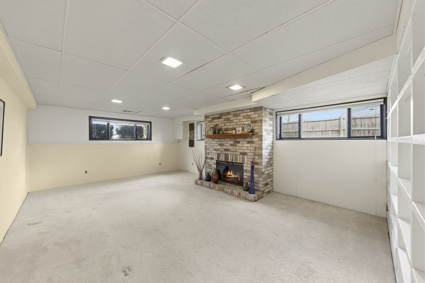 2345 Boeger Avenue, Westchester, IL 60154