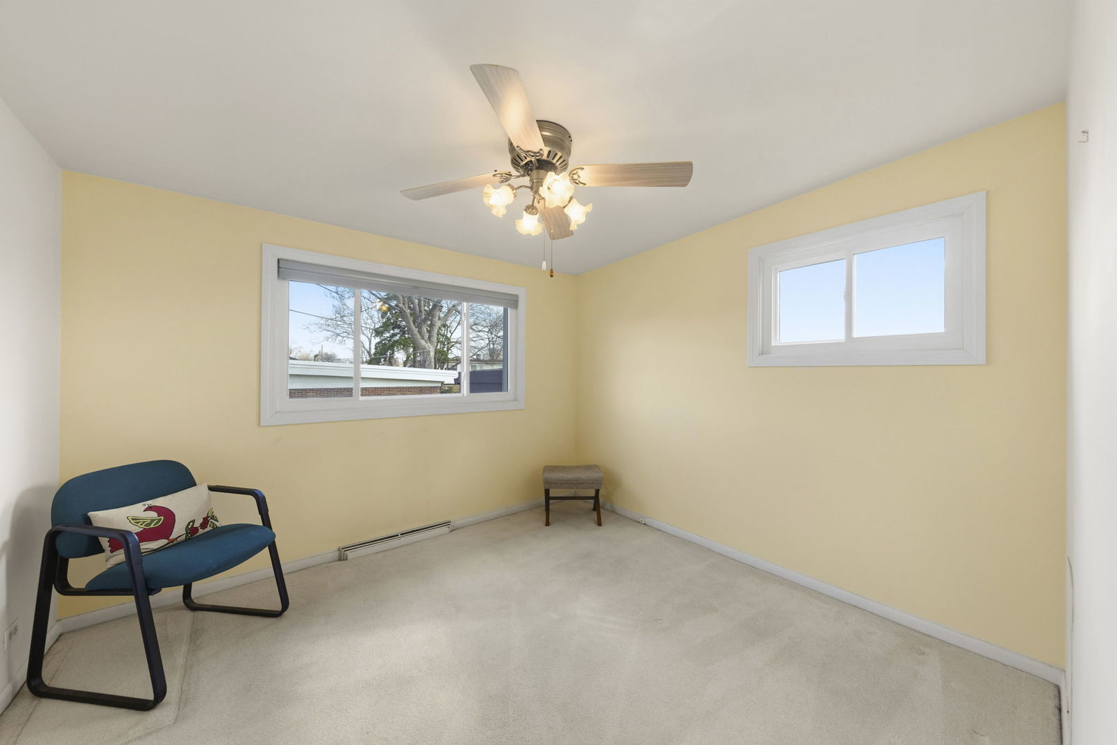 2345 Boeger Avenue, Westchester, IL 60154