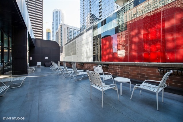 211 E Ohio Street #2004, Chicago, IL 60611