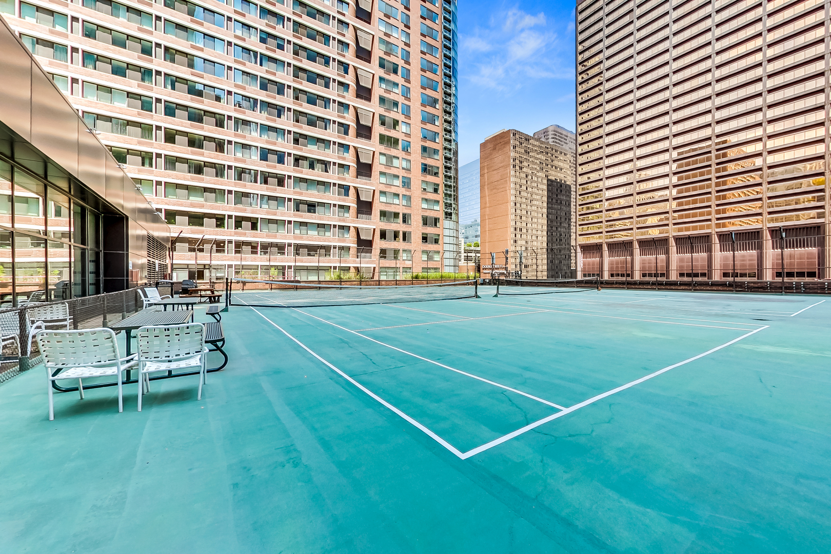 211 E Ohio Street #2004, Chicago, IL 60611