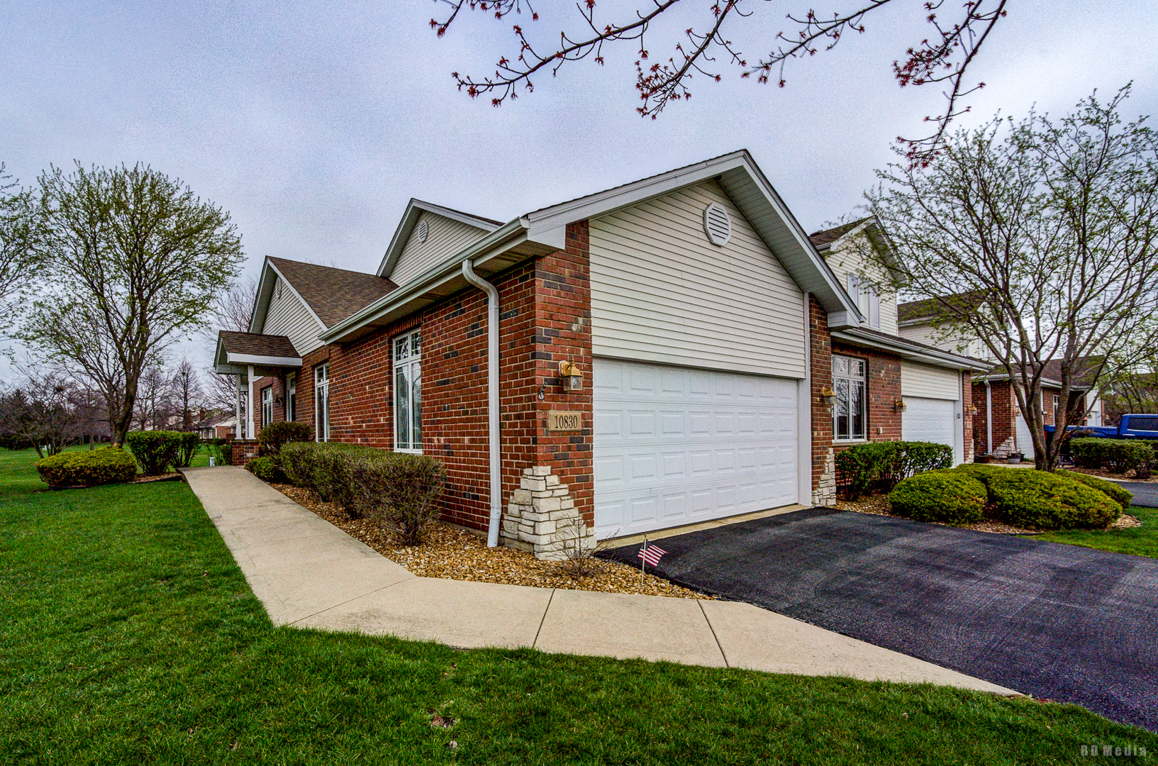 10830 Crystal Creek Drive, Mokena, IL 60448