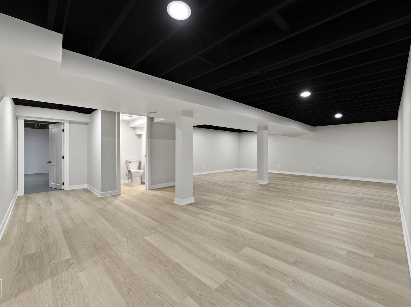 1011 Maitland Drive, Lockport, IL 60441