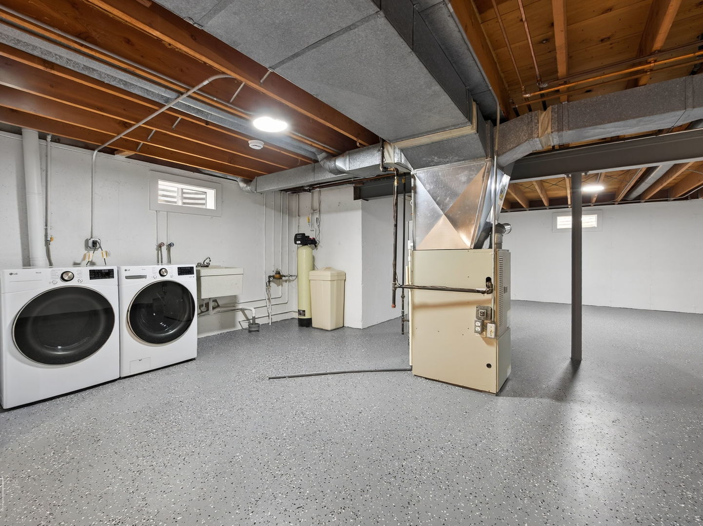 1011 Maitland Drive, Lockport, IL 60441