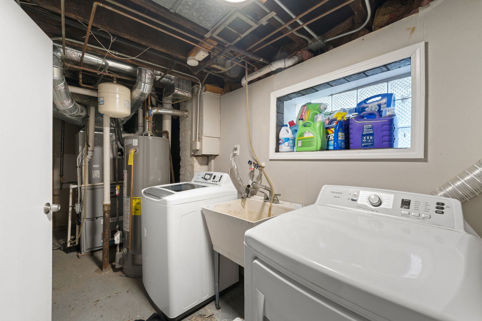 606 S 2nd Avenue, Maywood, IL 60153