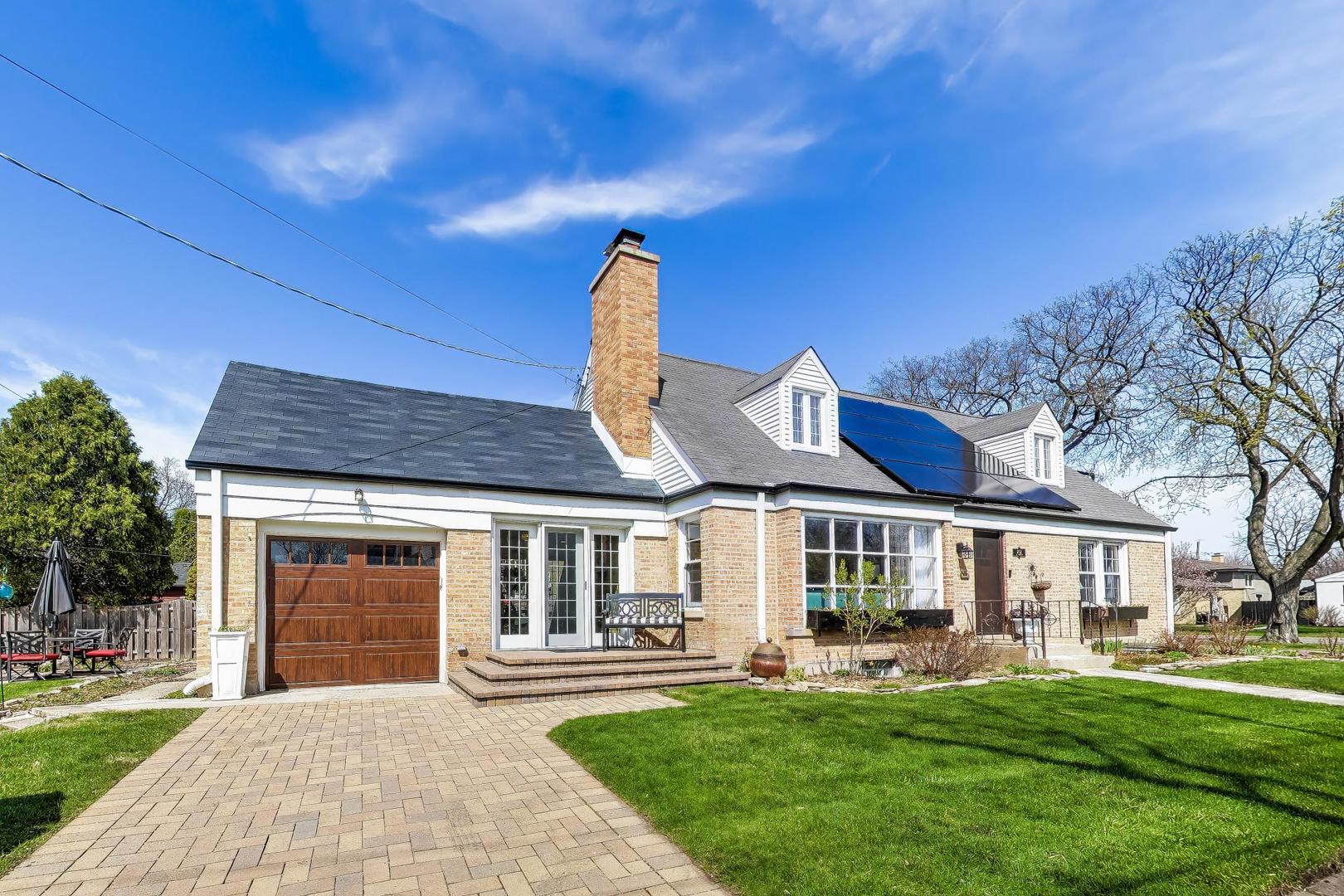 202 N Chester Avenue, Park Ridge, IL 60068