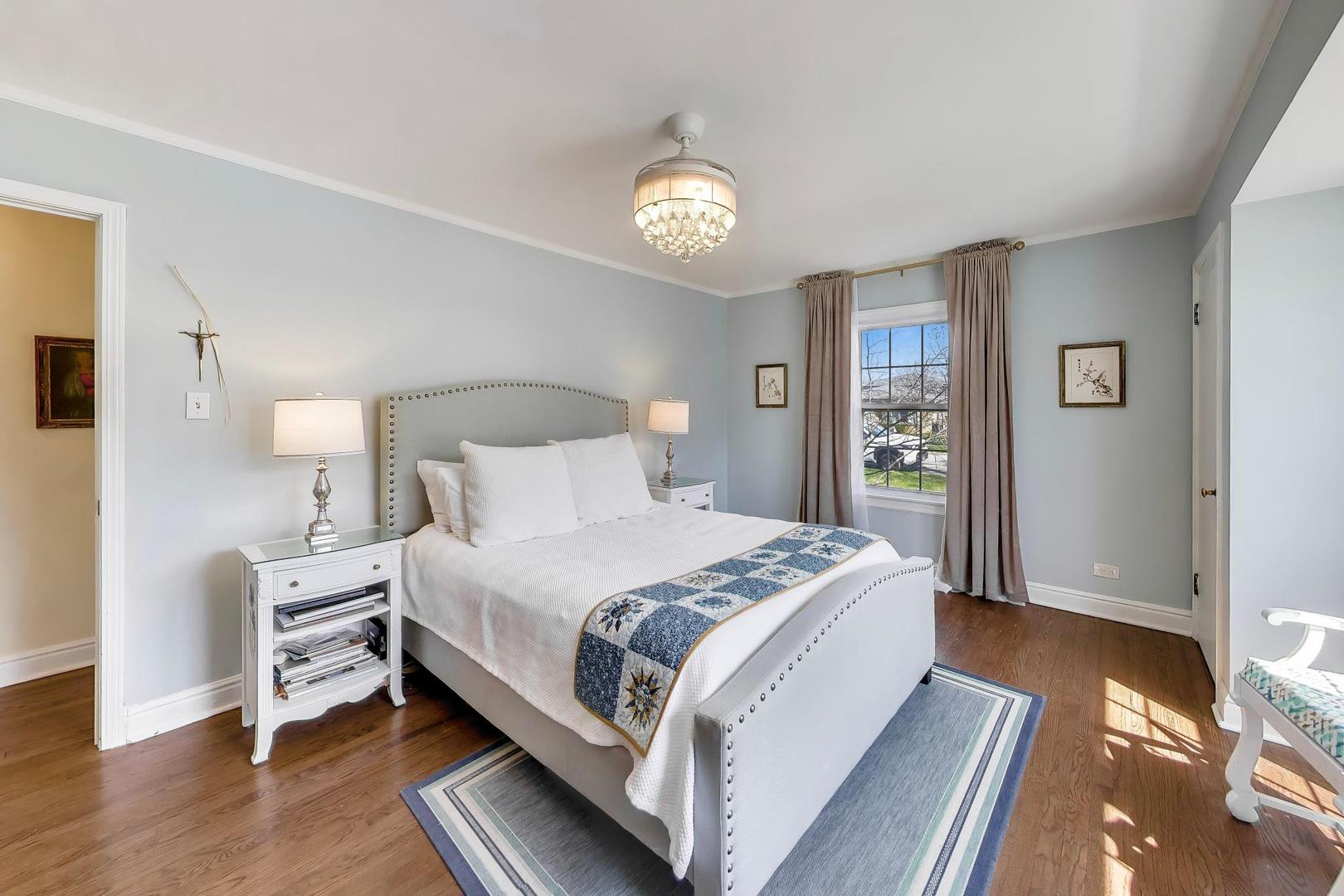 202 N Chester Avenue, Park Ridge, IL 60068