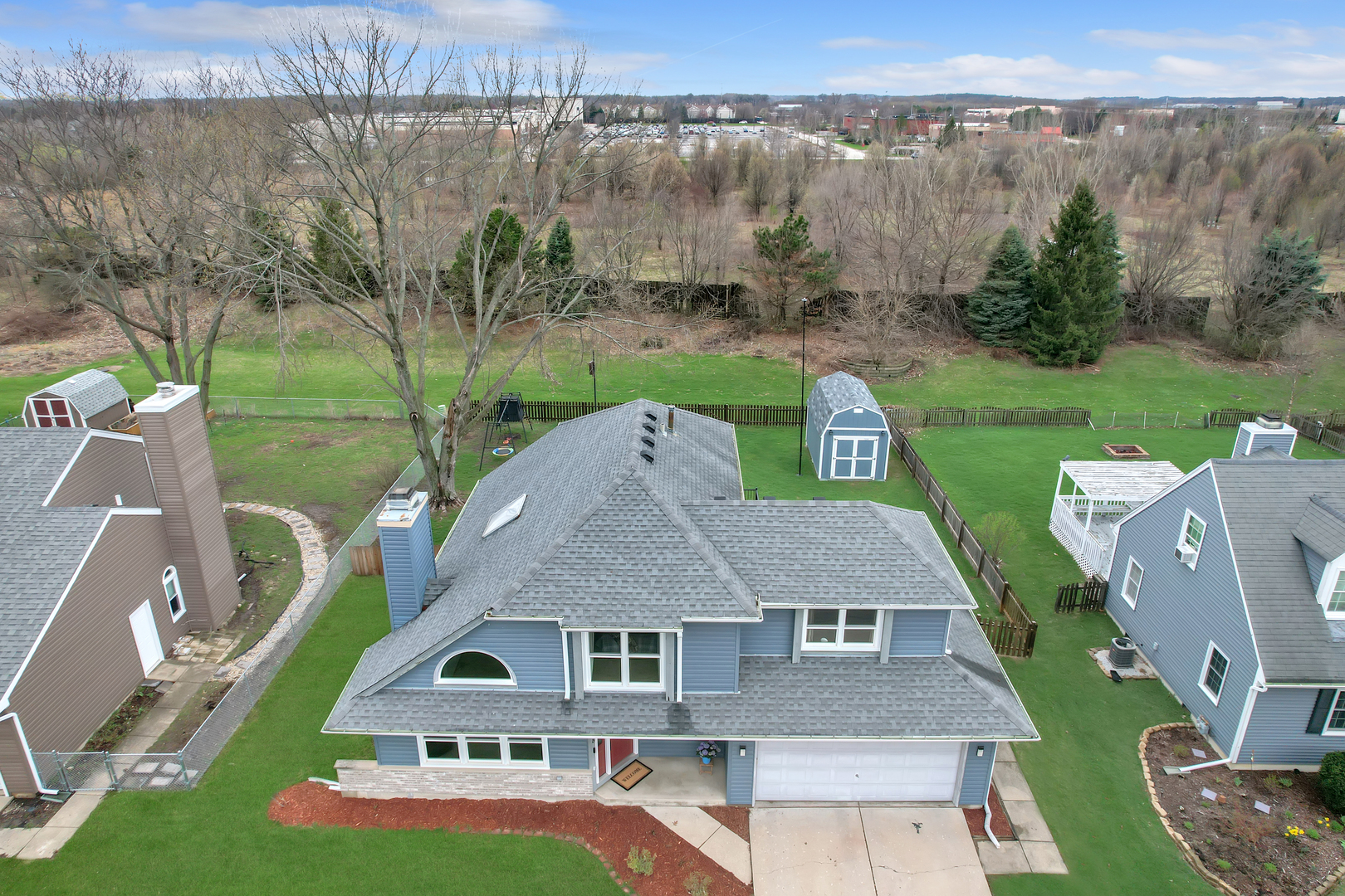 1108 Almond Drive, Aurora, IL 60506