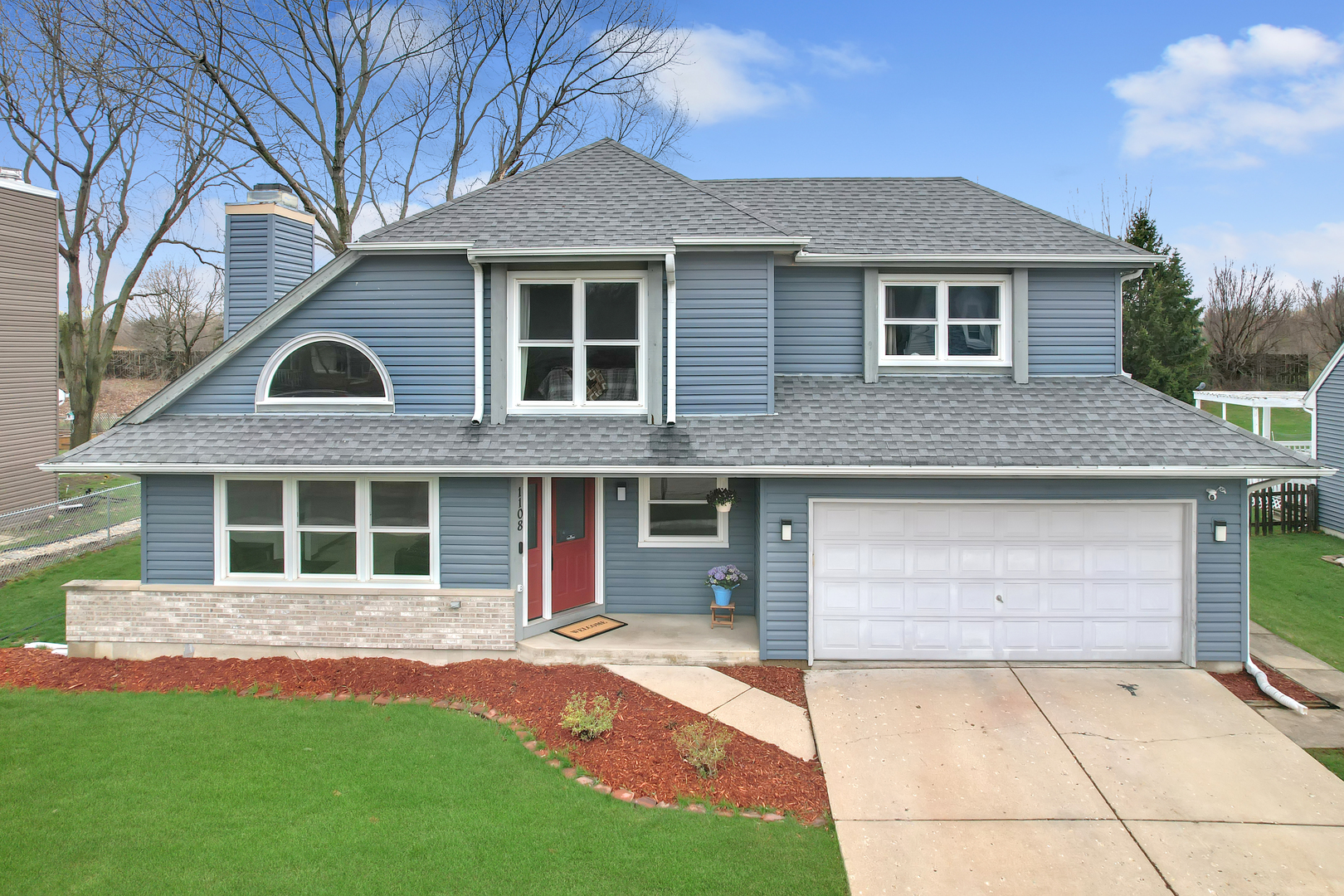 1108 Almond Drive, Aurora, IL 60506