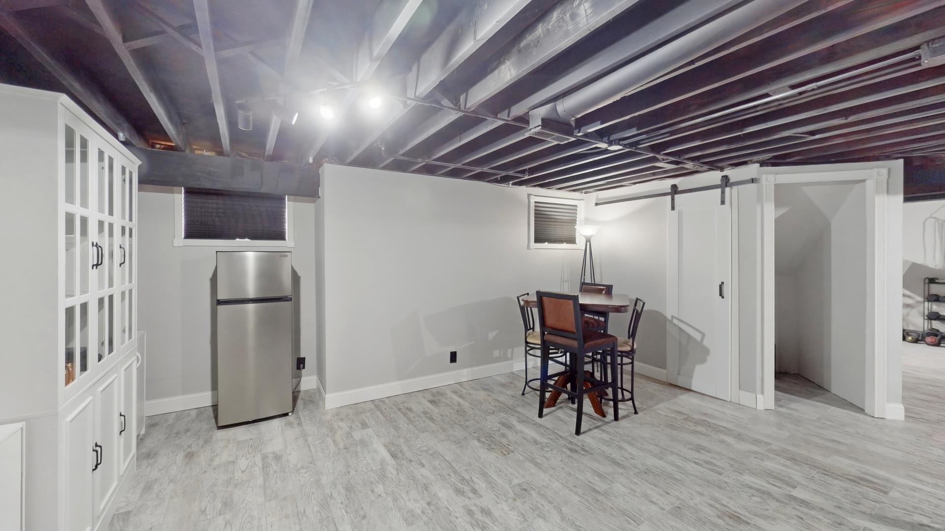 1108 Almond Drive, Aurora, IL 60506