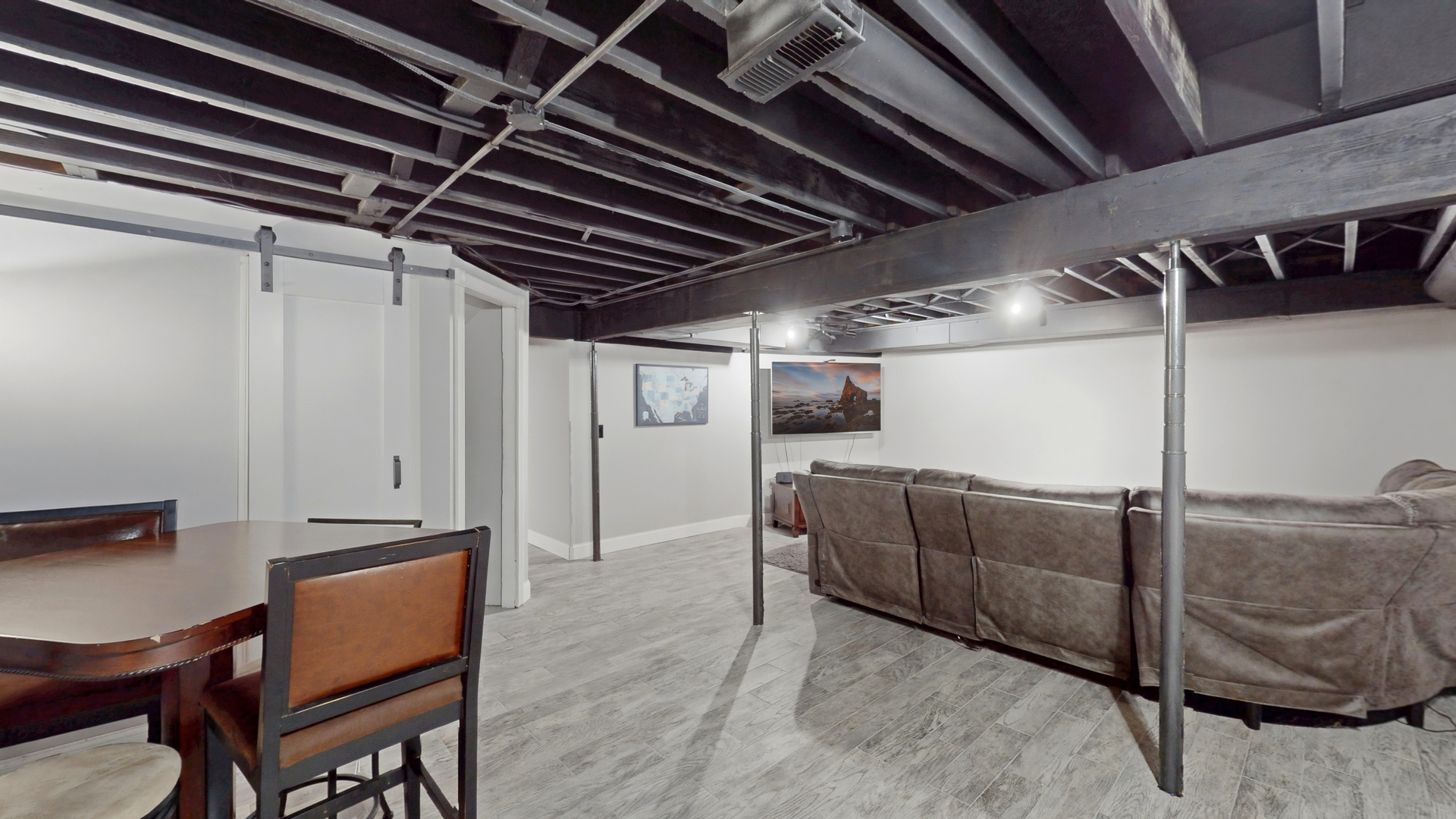 1108 Almond Drive, Aurora, IL 60506