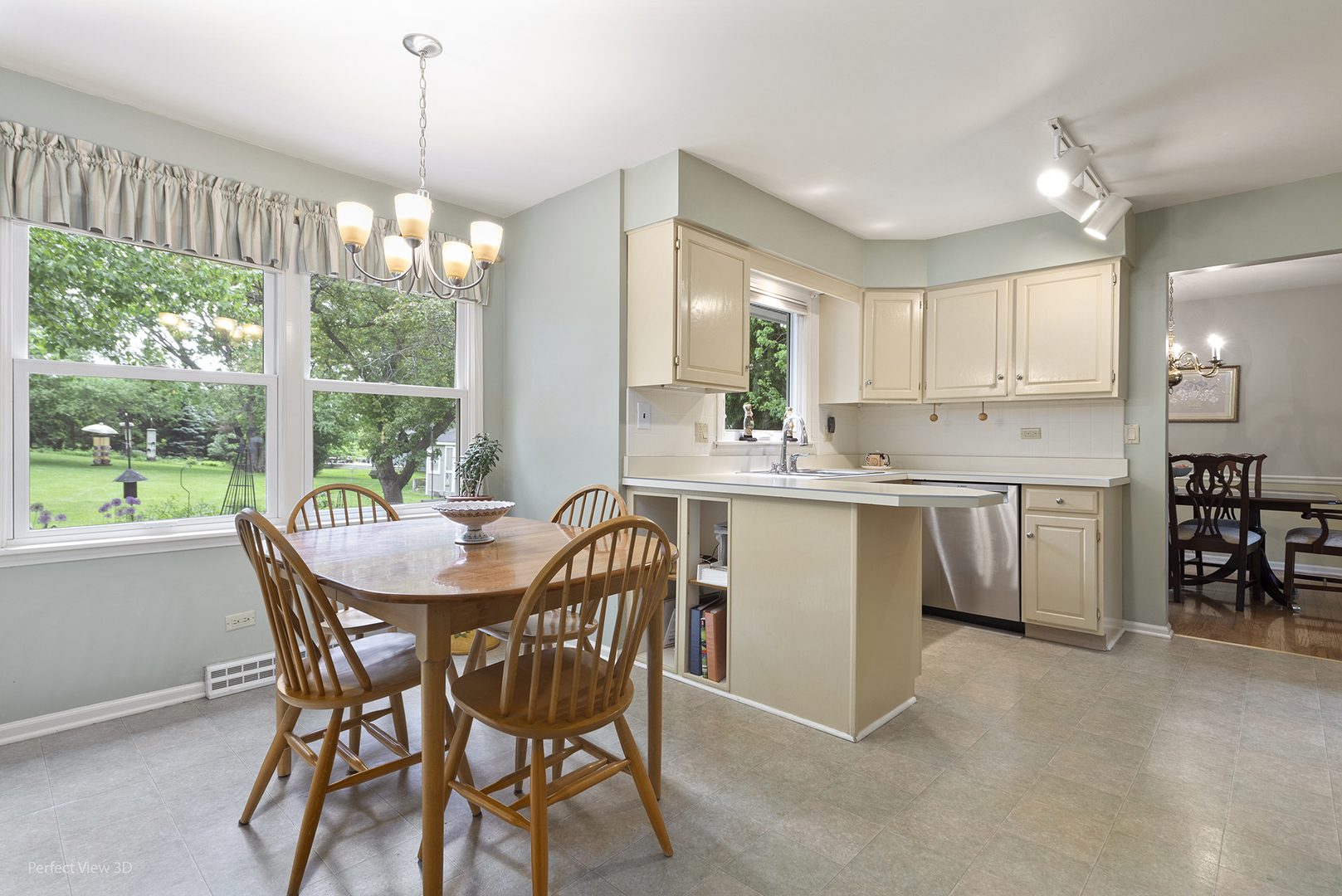 1966 Bob O Link Lane, Libertyville, IL 60048
