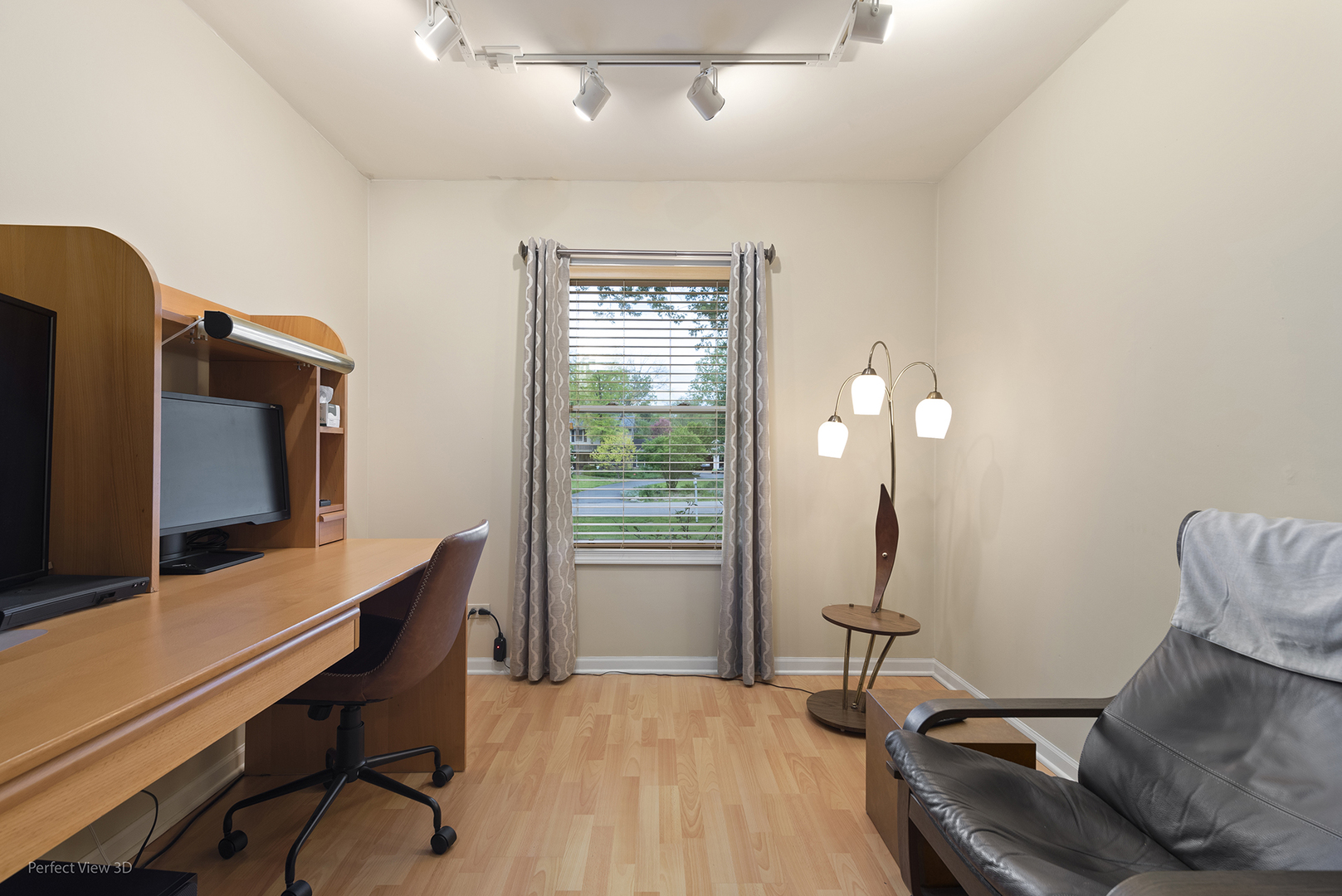 1966 Bob O Link Lane, Libertyville, IL 60048