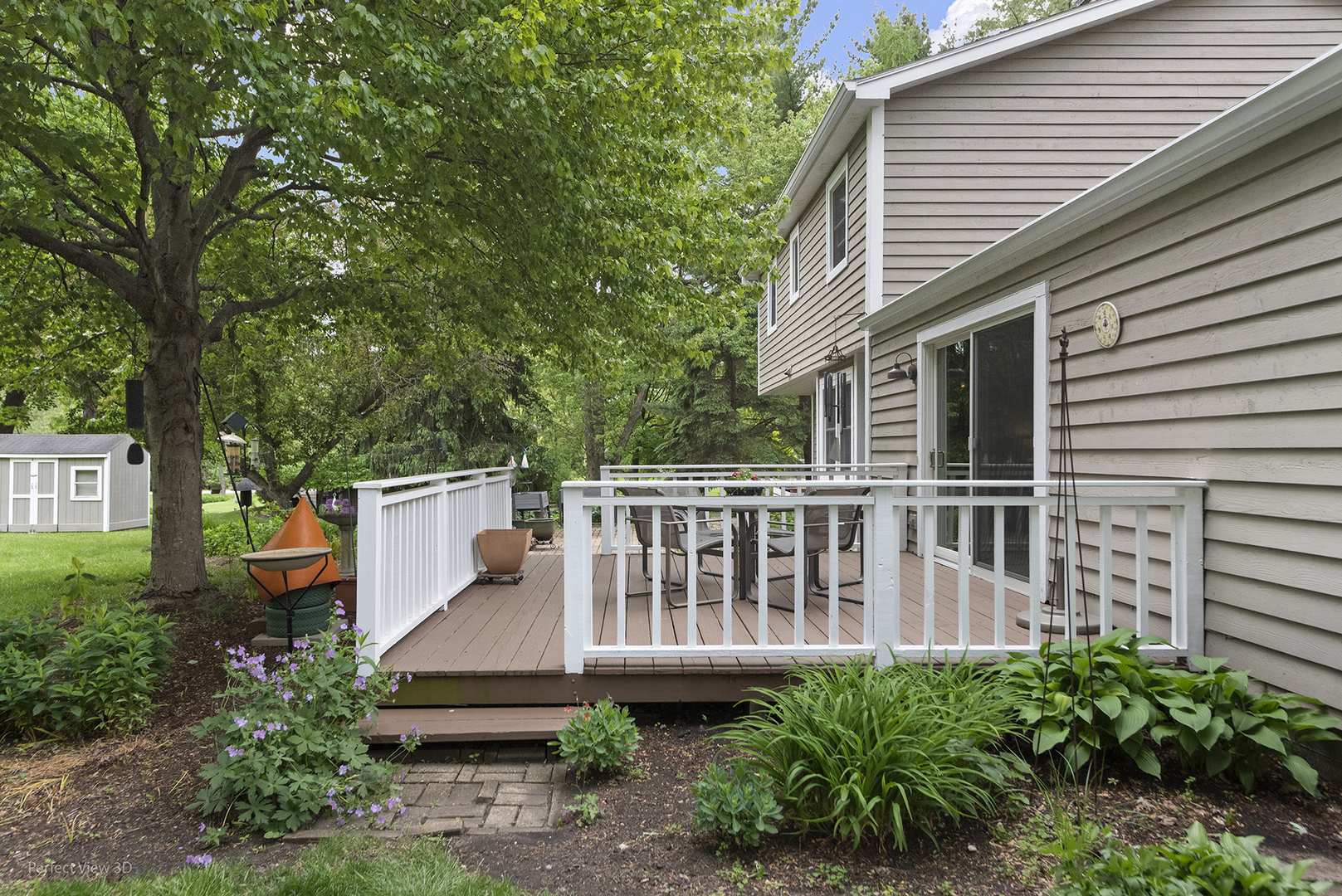 1966 Bob O Link Lane, Libertyville, IL 60048