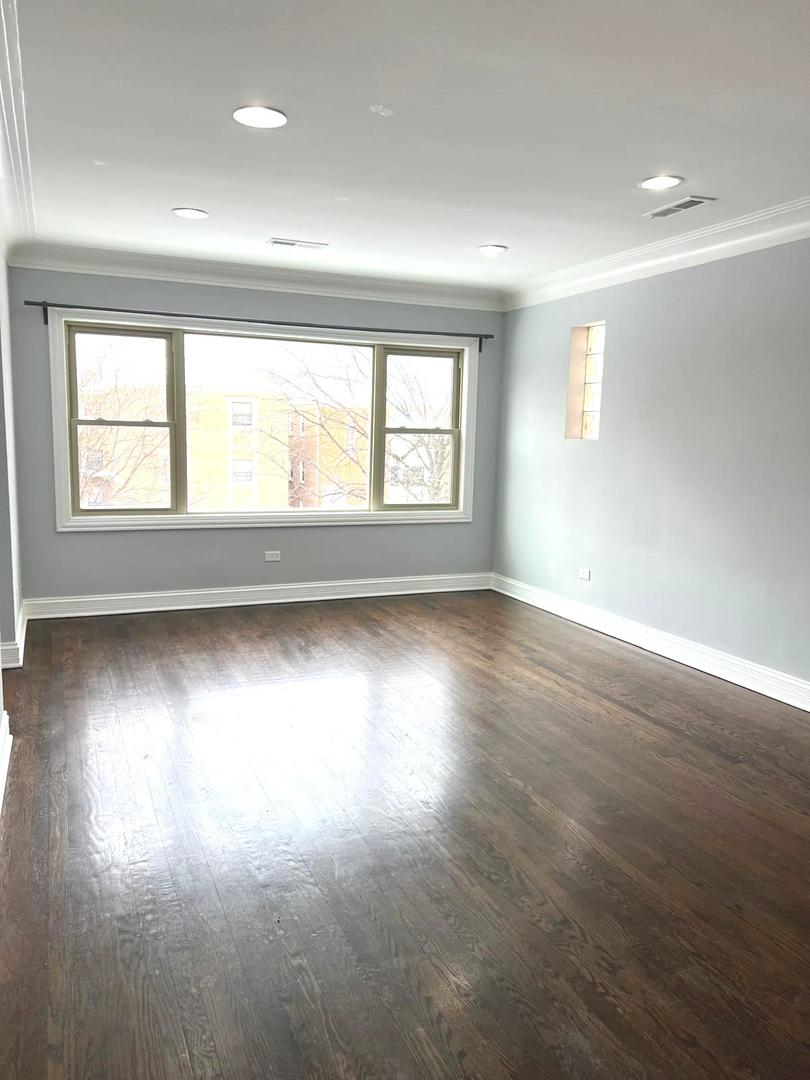 2437 N 78th Avenue, Elmwood Park, IL 60707