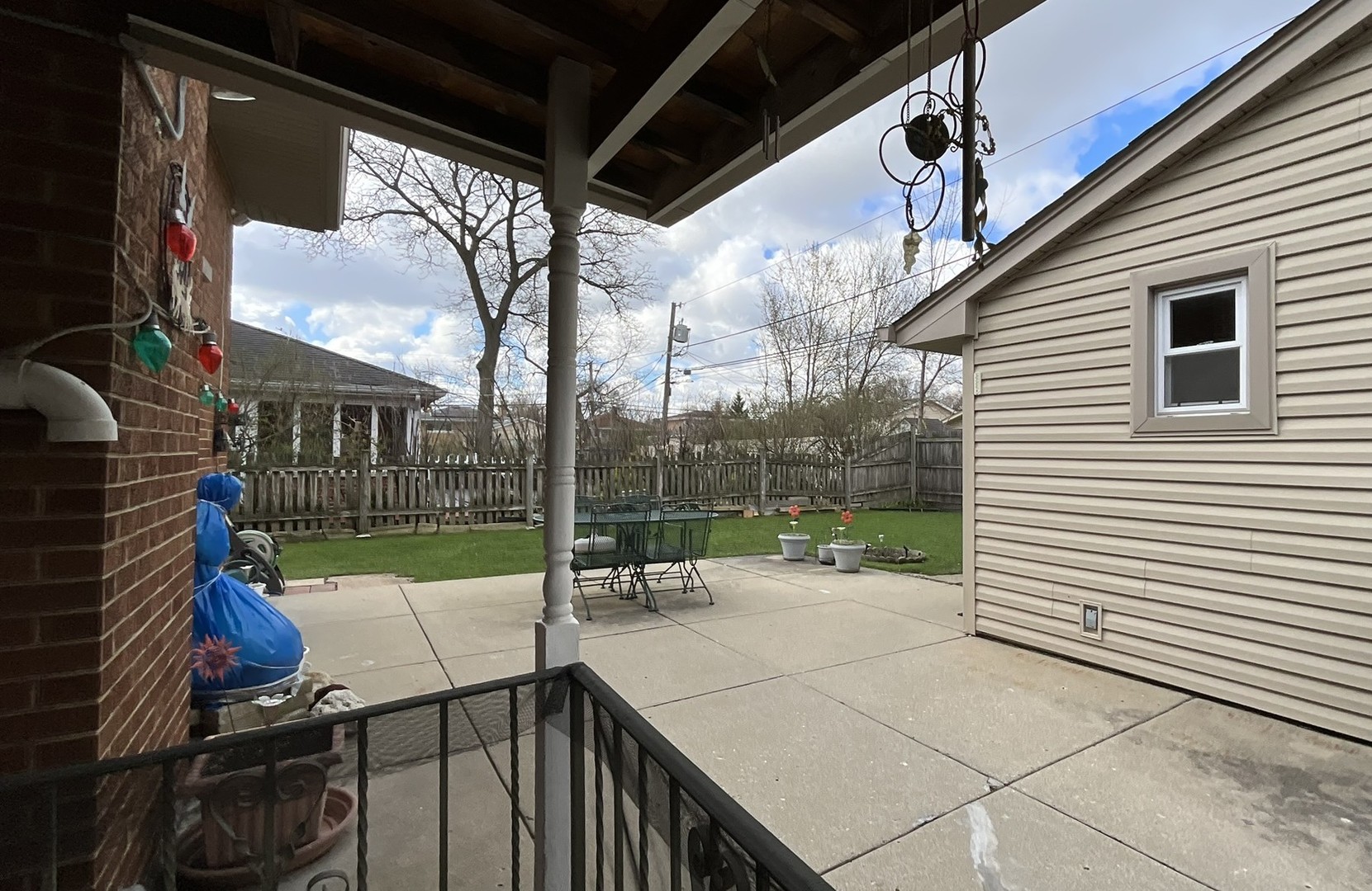 9226 Kilbourn Avenue, Skokie, IL 60076