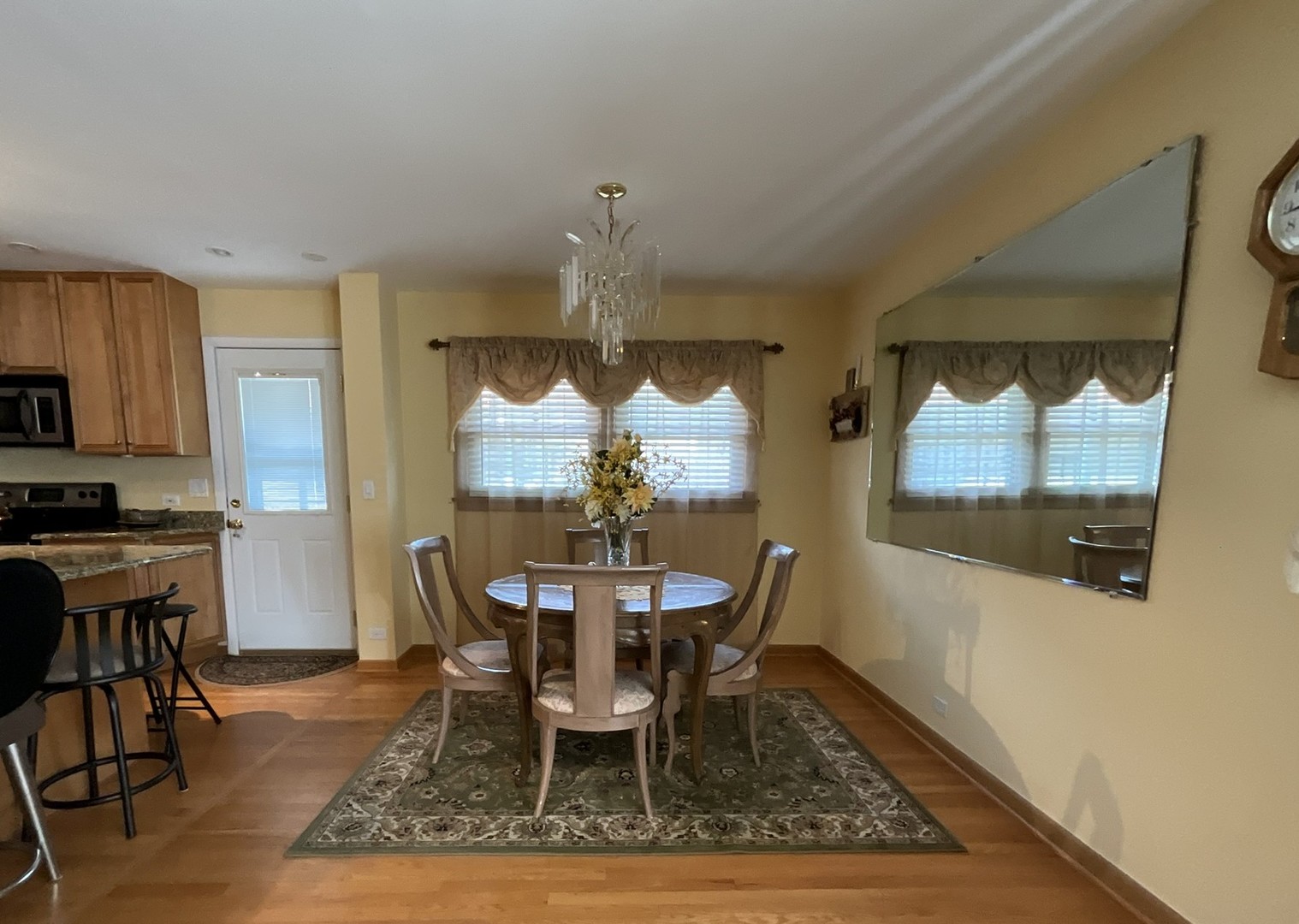 9226 Kilbourn Avenue, Skokie, IL 60076