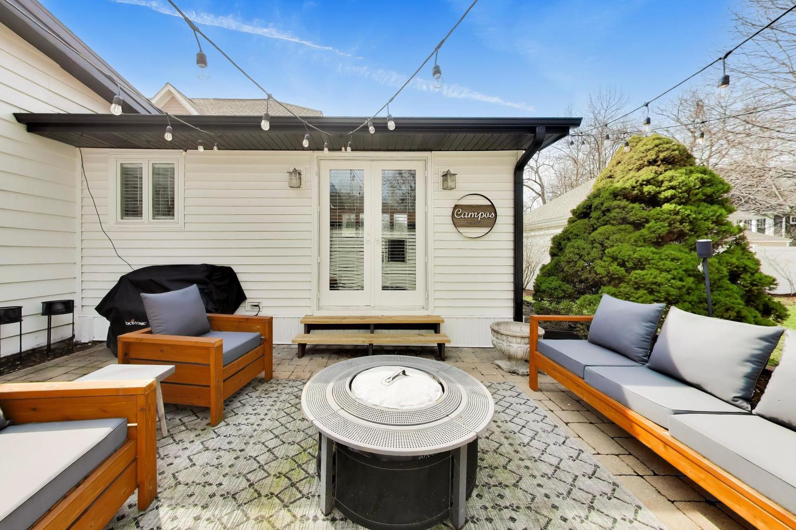 456 Lowell Avenue, Glen Ellyn, IL 60137