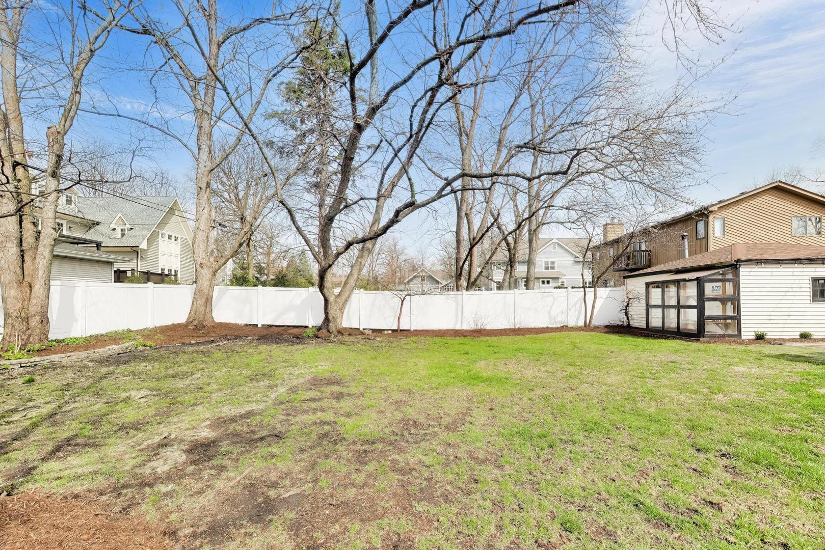 456 Lowell Avenue, Glen Ellyn, IL 60137