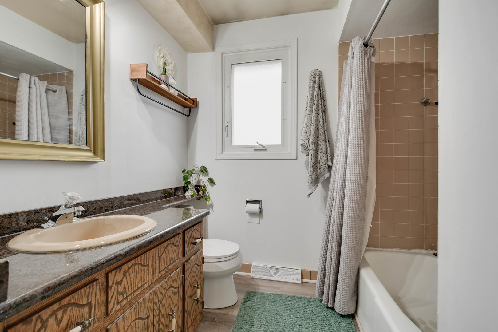 6145 S Knox Avenue, Chicago, IL 60629