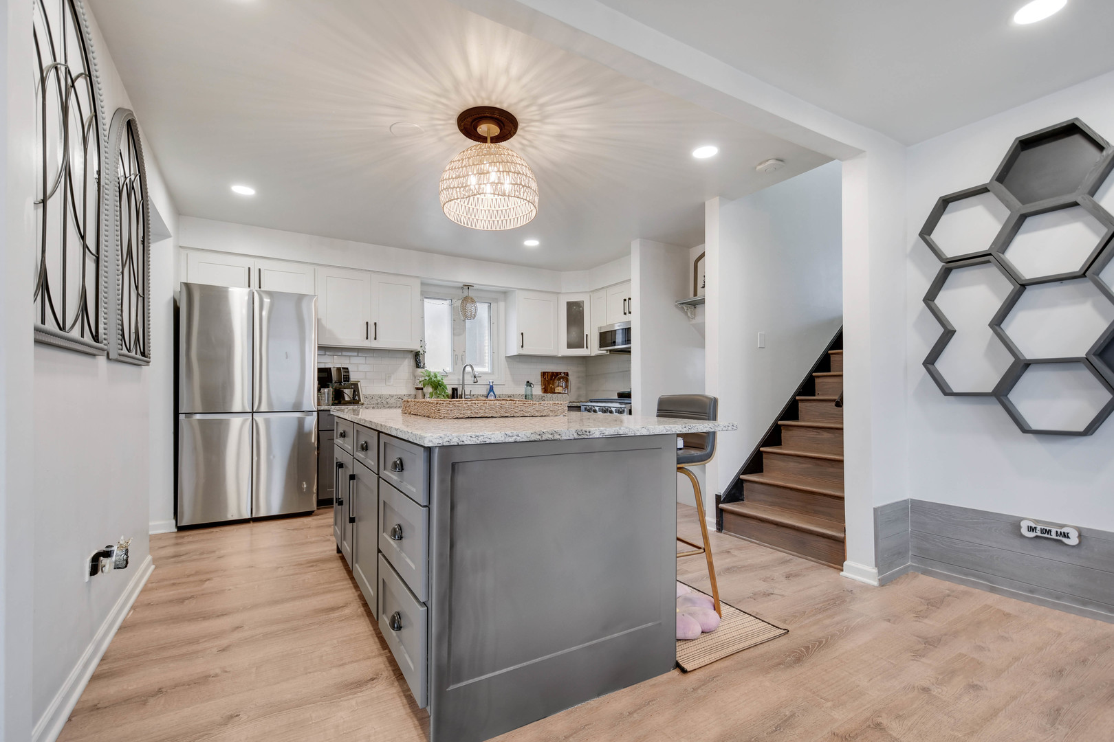 6145 S Knox Avenue, Chicago, IL 60629