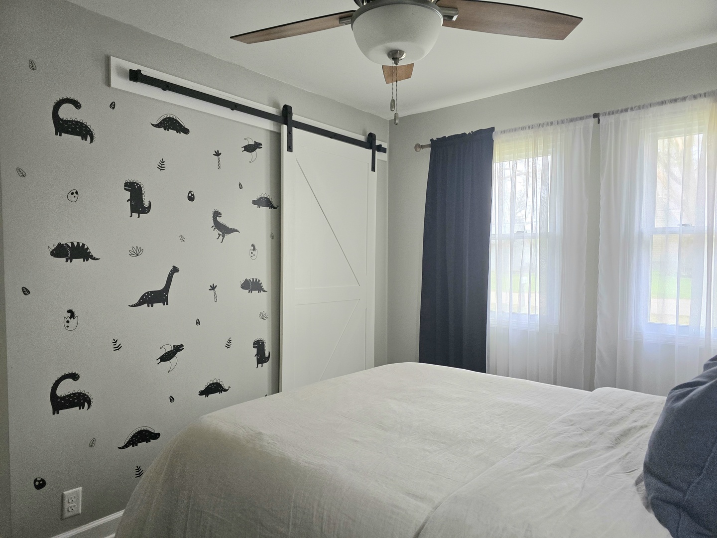 344 Douglas Road, Batavia, IL 60510